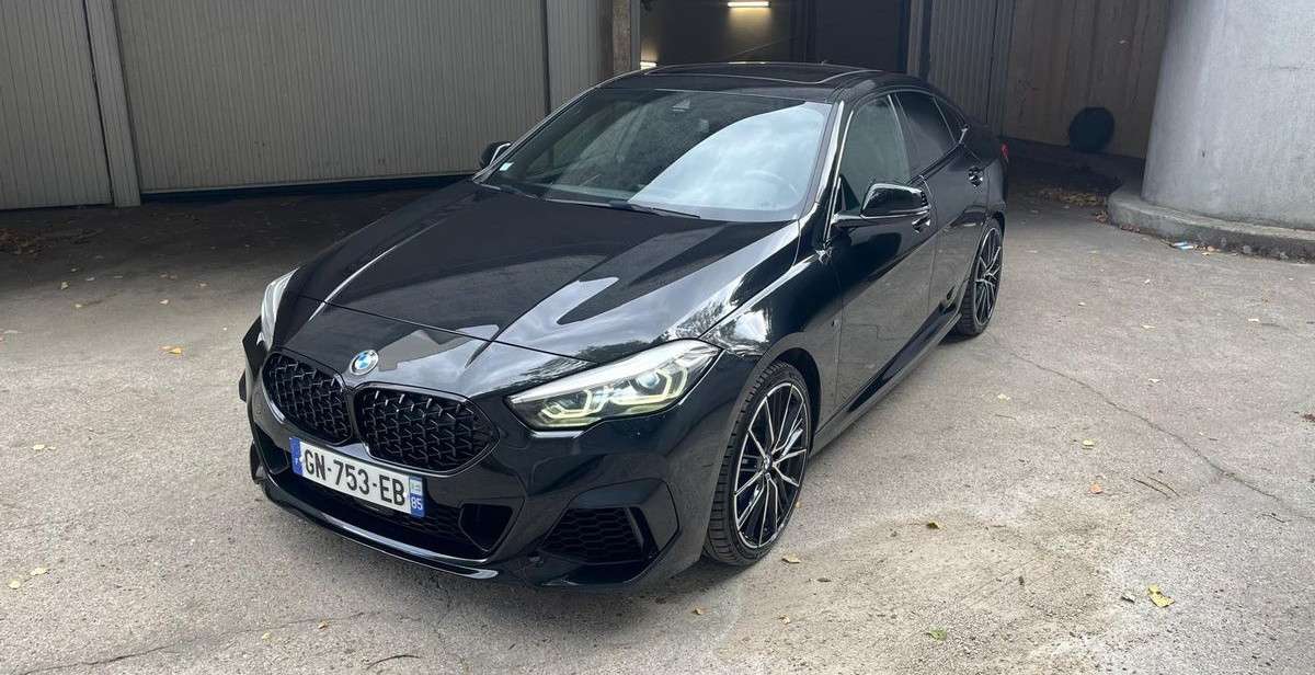 BMW 235