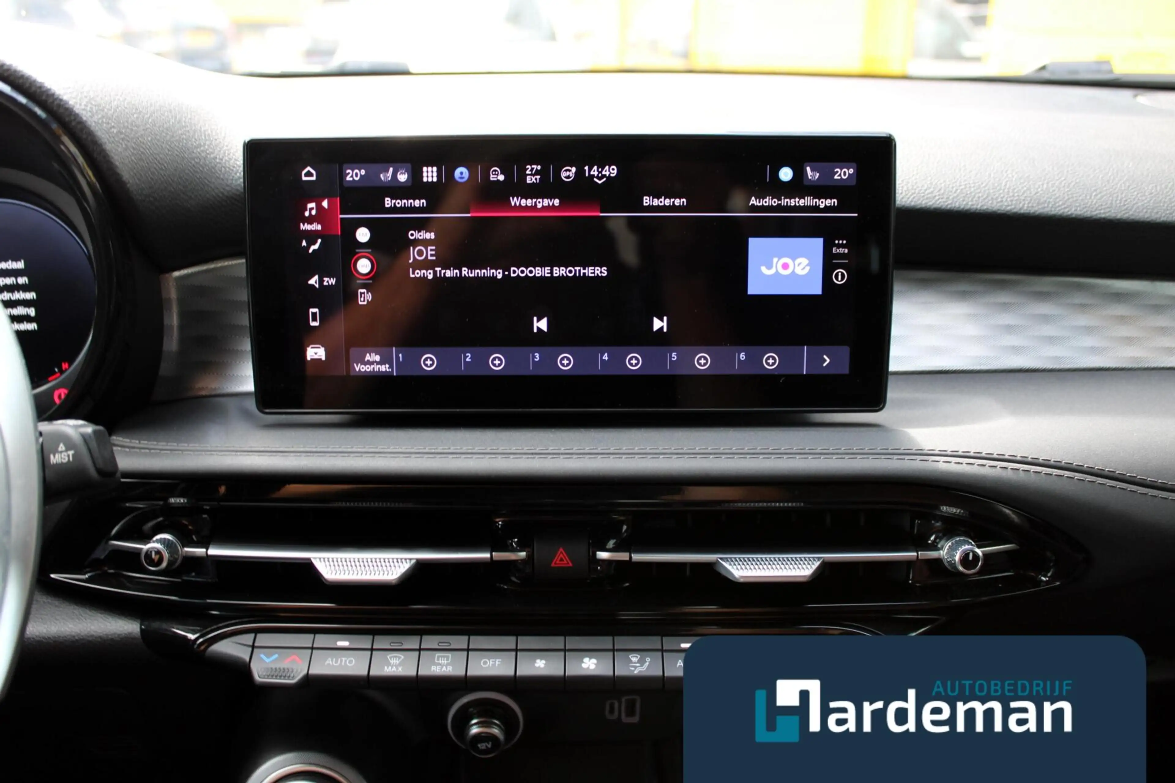 Alfa Romeo Tonale 1.5T Hybrid Edizione Speciale Carplay — photo 15