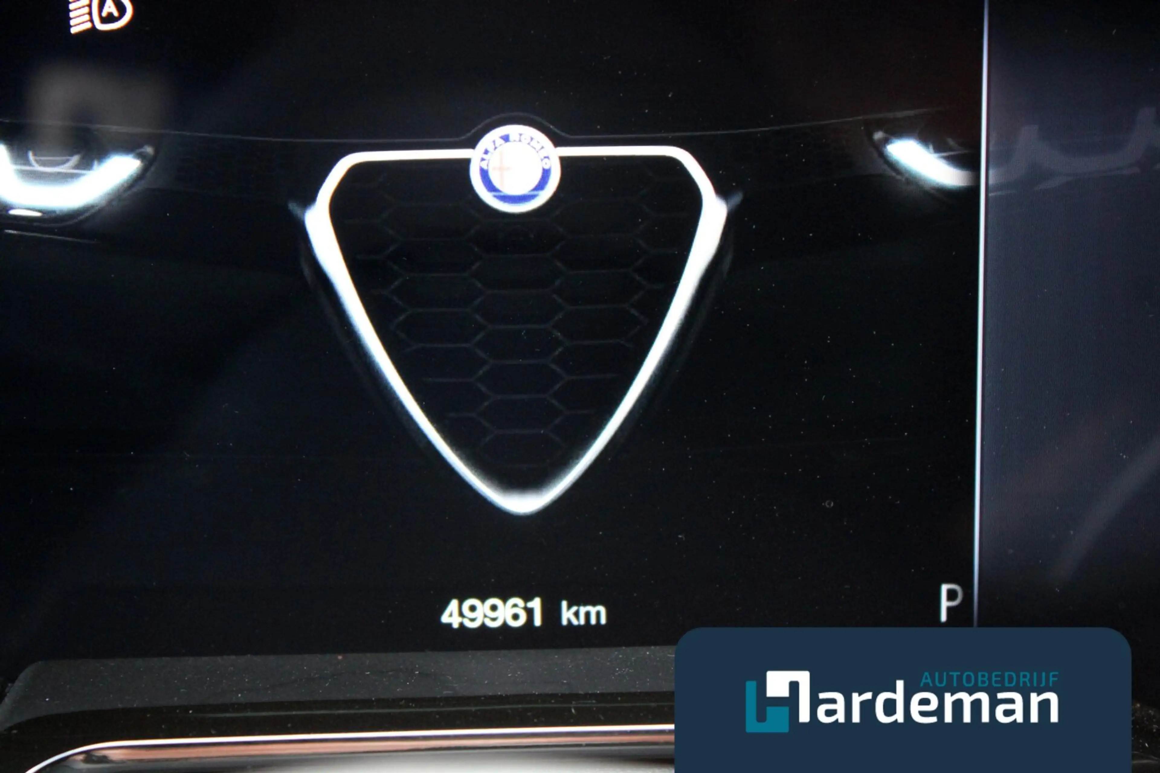 Alfa Romeo Tonale 1.5T Hybrid Edizione Speciale Carplay — photo 3