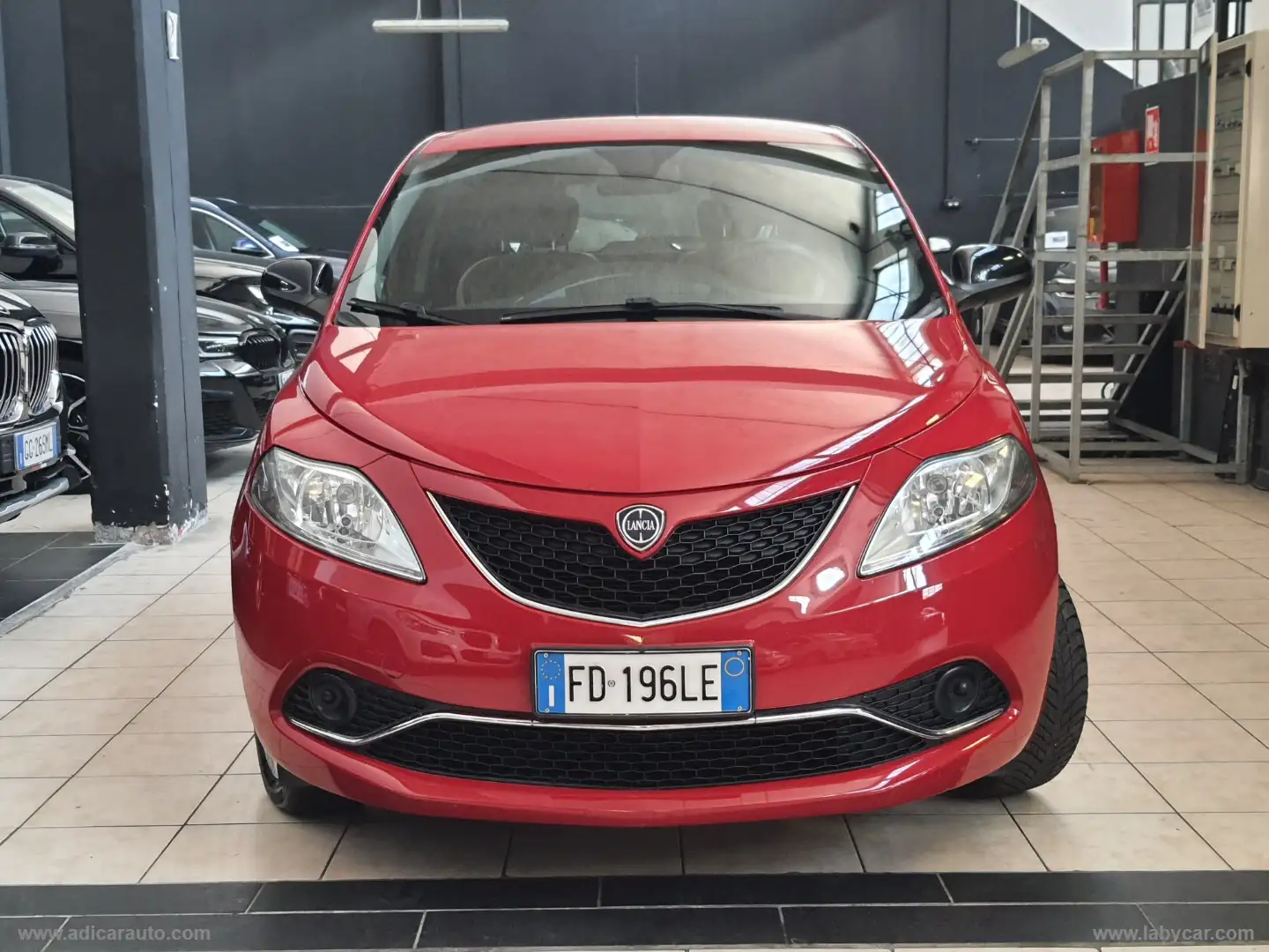 Lancia Ypsilon 1.2 69 CV 5p. Rosso - 2