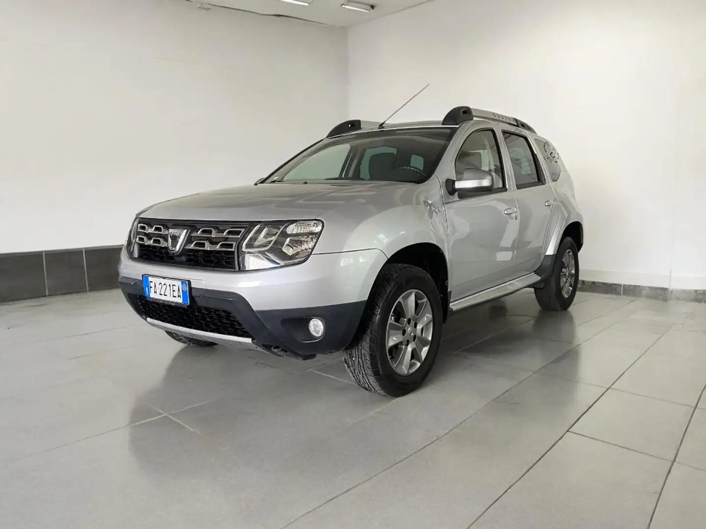 Dacia Duster 1.2 TCe 125CV Start&Stop 4x2 Prestige Argento - 1