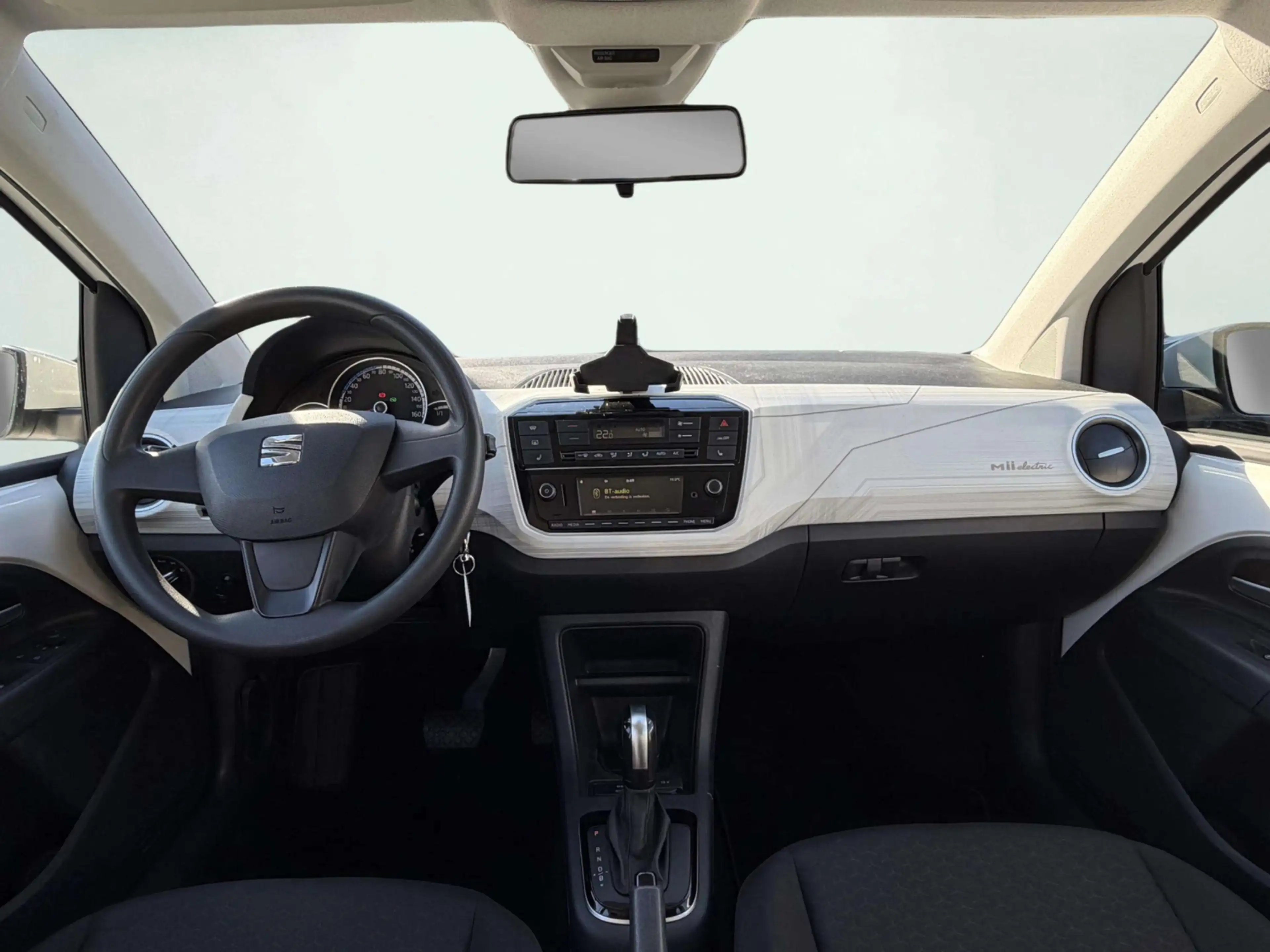 SEAT Mii Electric | SOH 87% | Stoelverwarming | Parkeersens — photo 6