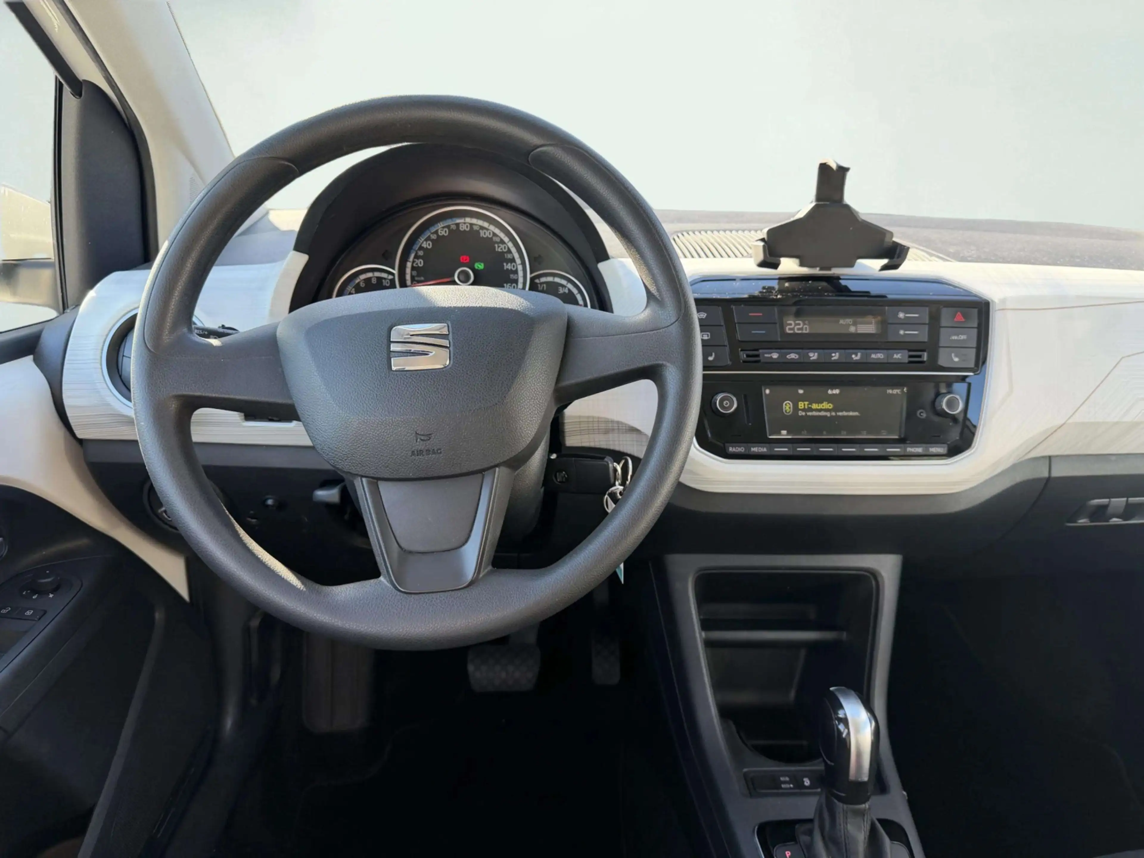 SEAT Mii Electric | SOH 87% | Stoelverwarming | Parkeersens — photo 7