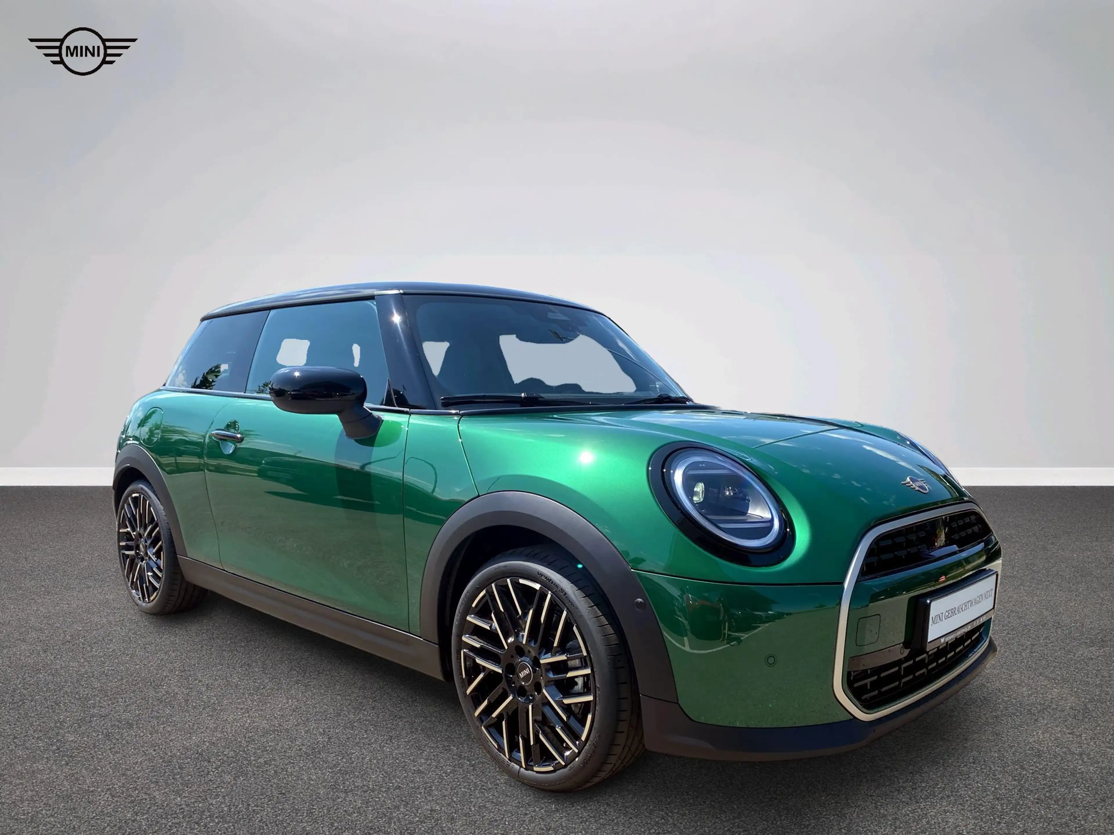 MINI Cooper C Favoured Trim — photo 14