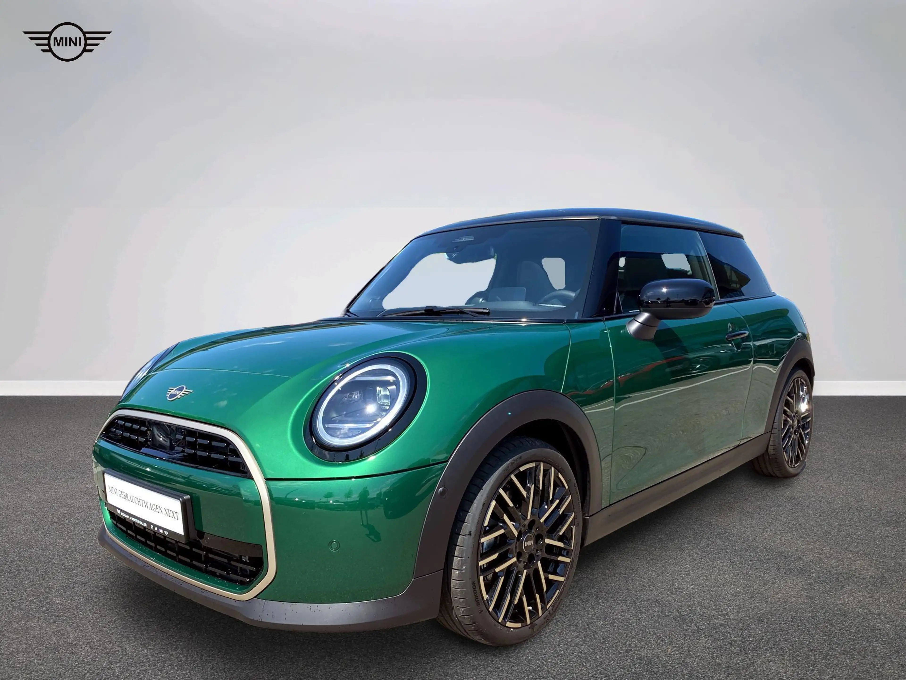 MINI Cooper C Favoured Trim