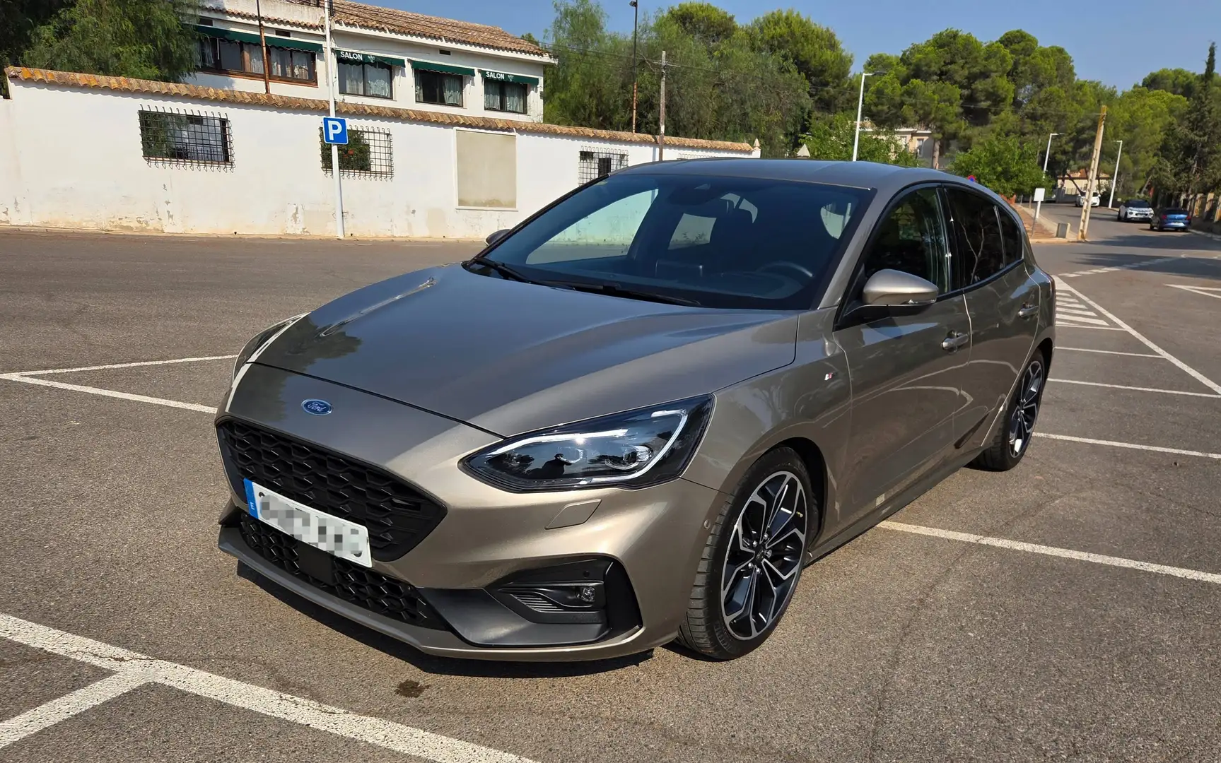 Ford Focus Focus 1.5Ecoblue ST Line Aut. 120 ST Line Plateado - 1