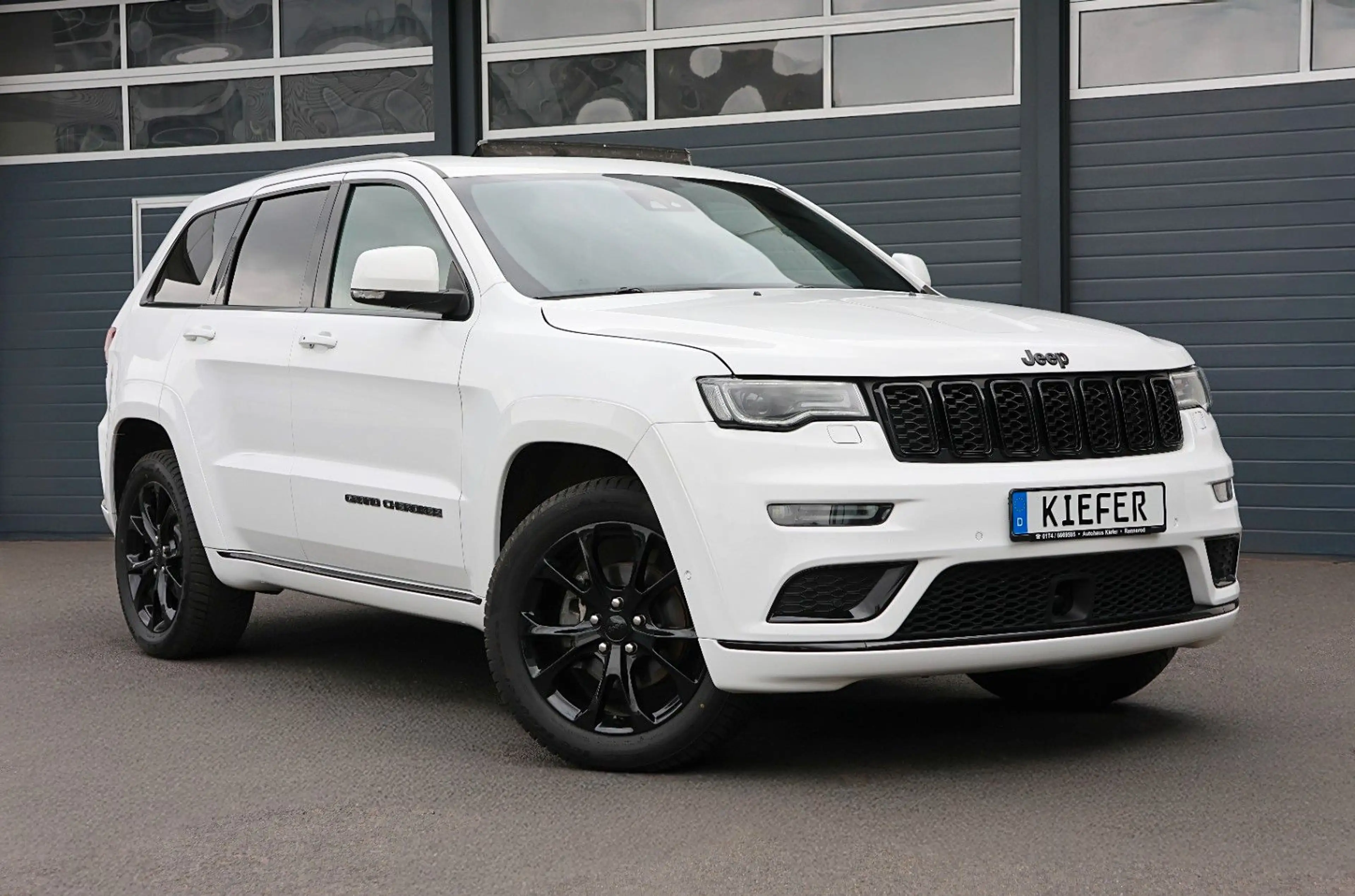 Jeep Grand Cherokee 3.6 4x4/ACC/LUFT/4xSHZ/SPUR/AHK