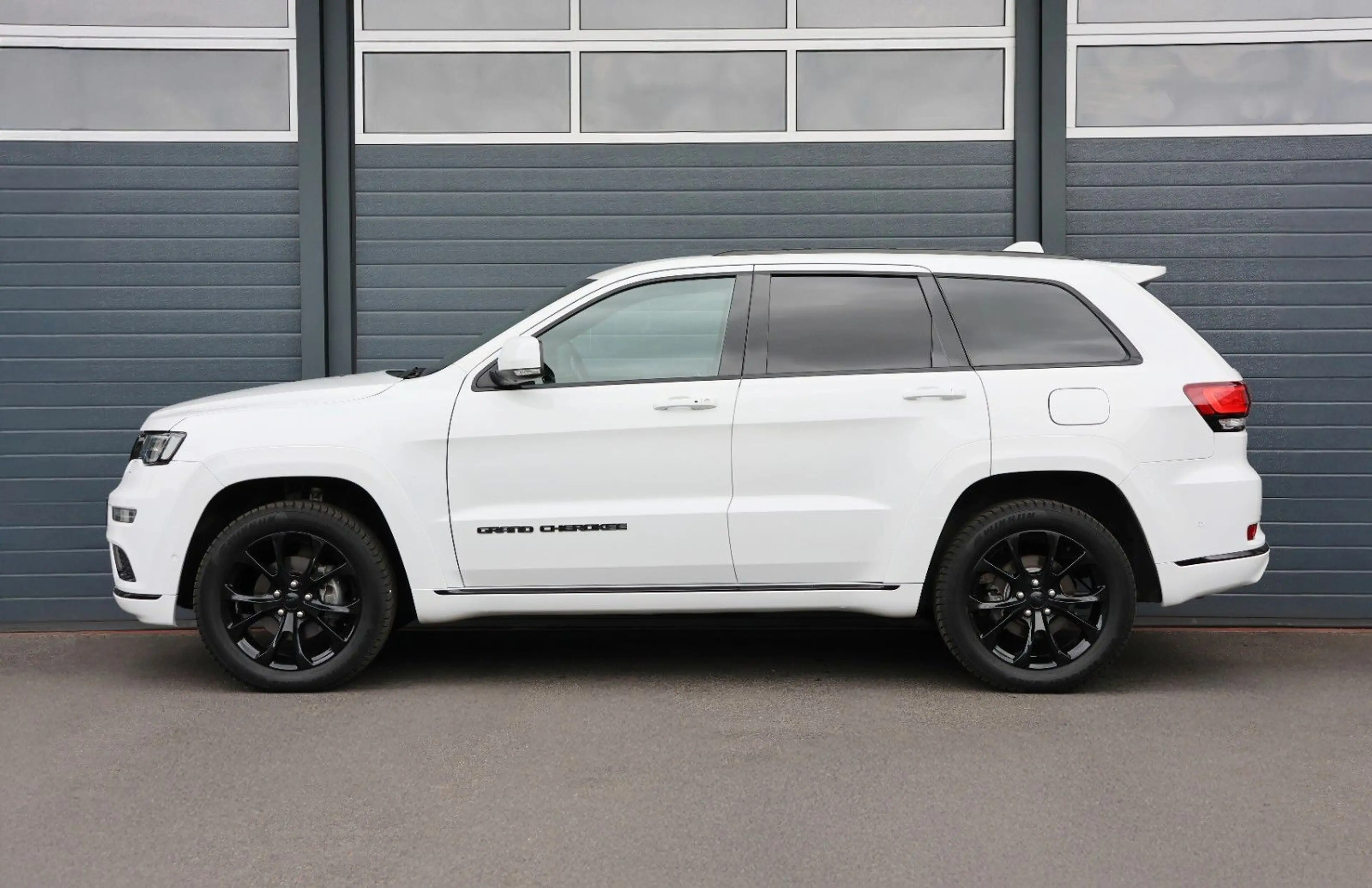 Jeep Grand Cherokee 3.6 4x4/ACC/LUFT/4xSHZ/SPUR/AHK — photo 4