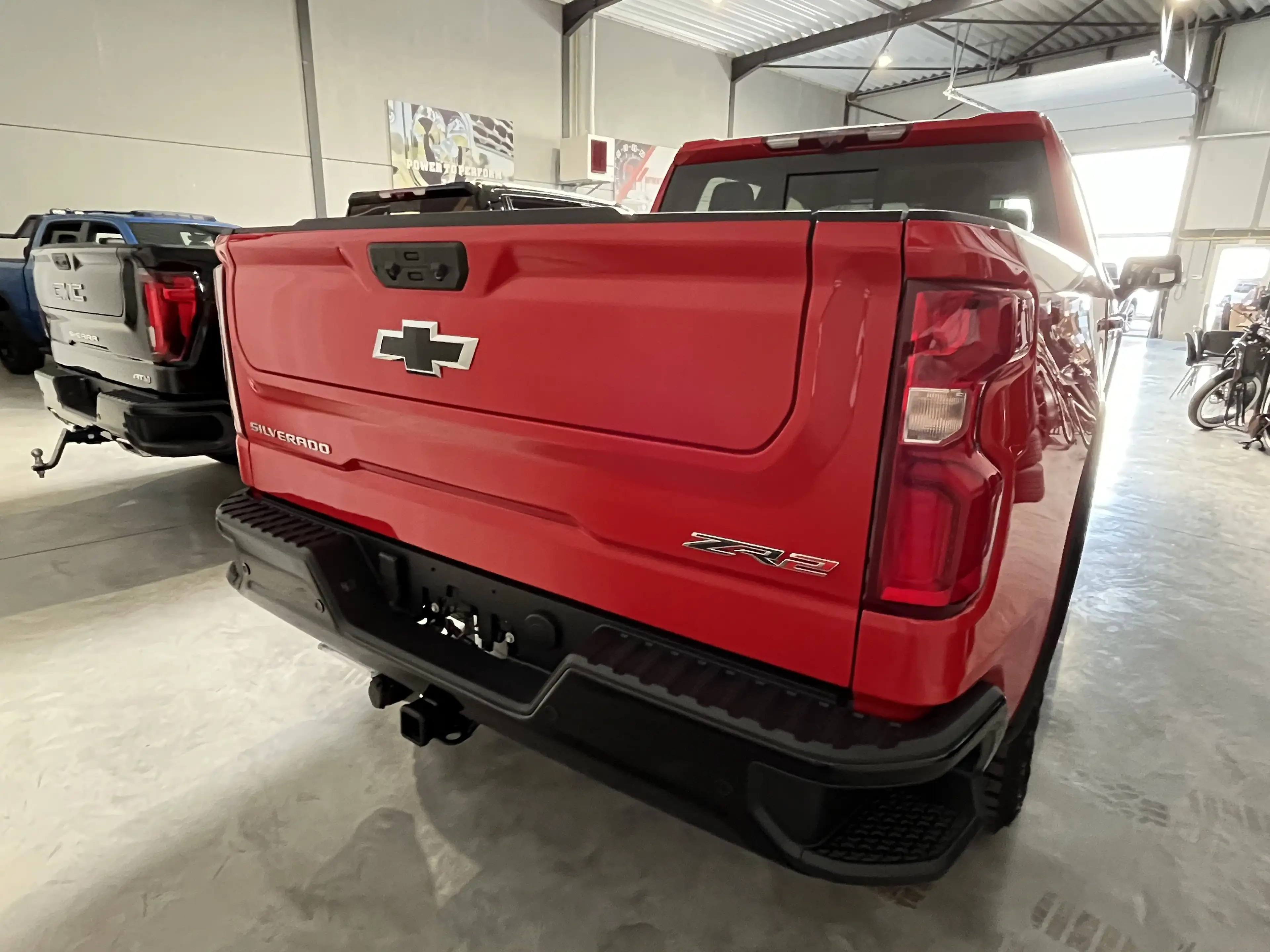 Chevrolet Silverado ZR2 - V8 6.2L — photo 4