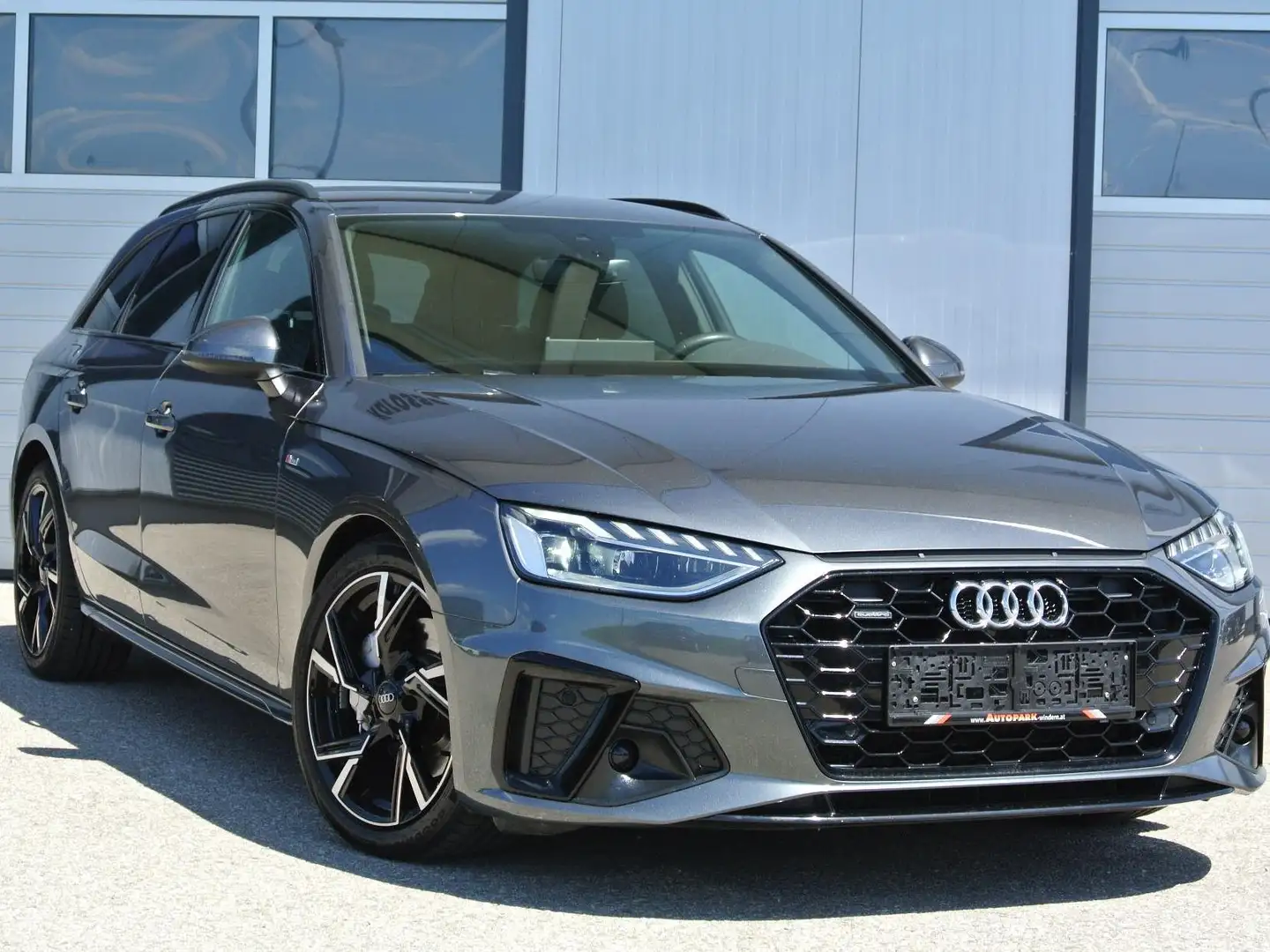 Audi A4 Avant 40 TDI quattro S-tronic * S line * virt. CP Grau - 1