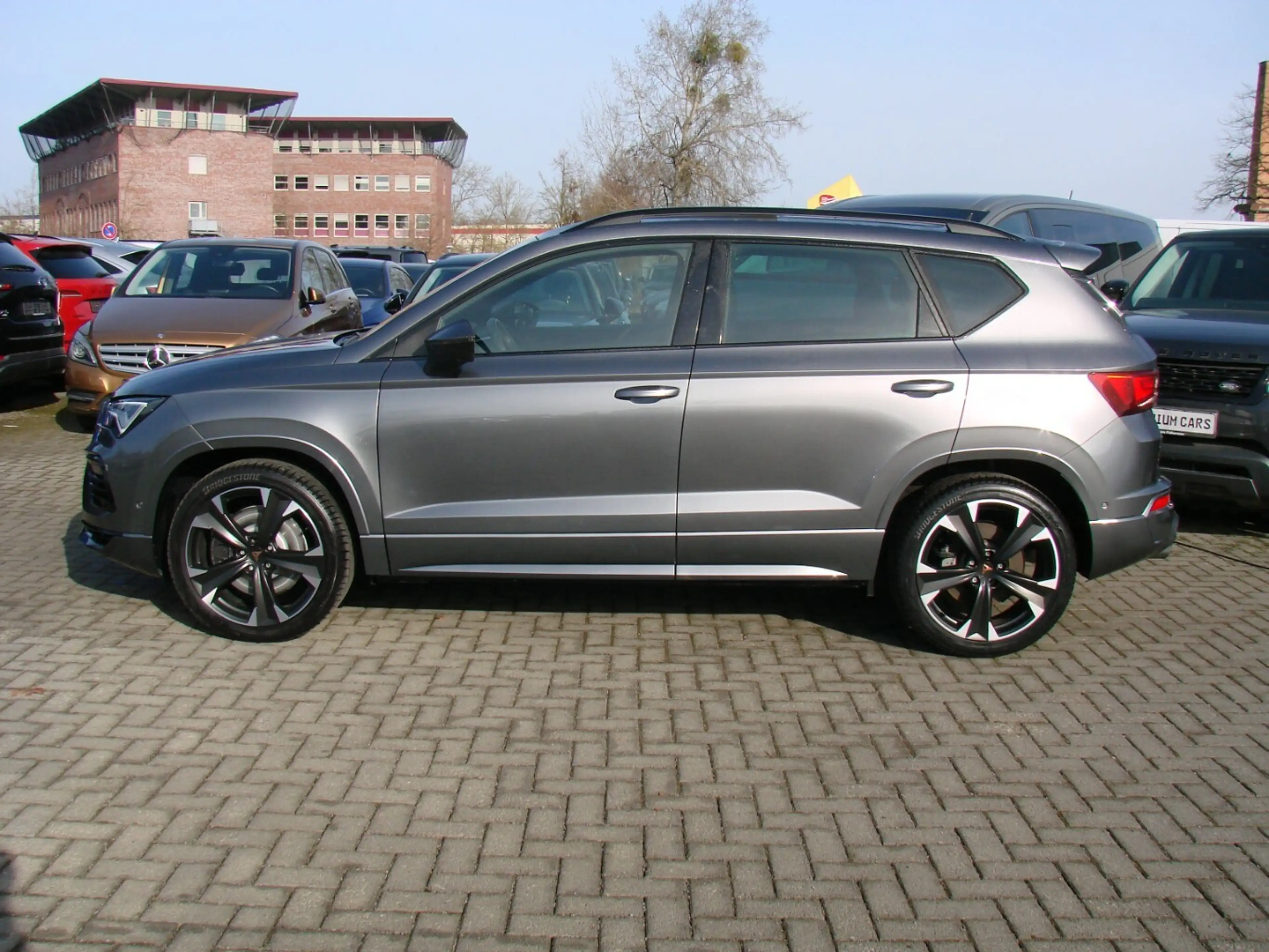CUPRA Ateca 2,0TSi VZ 4Drive ACC Pano AHK LED — photo 5