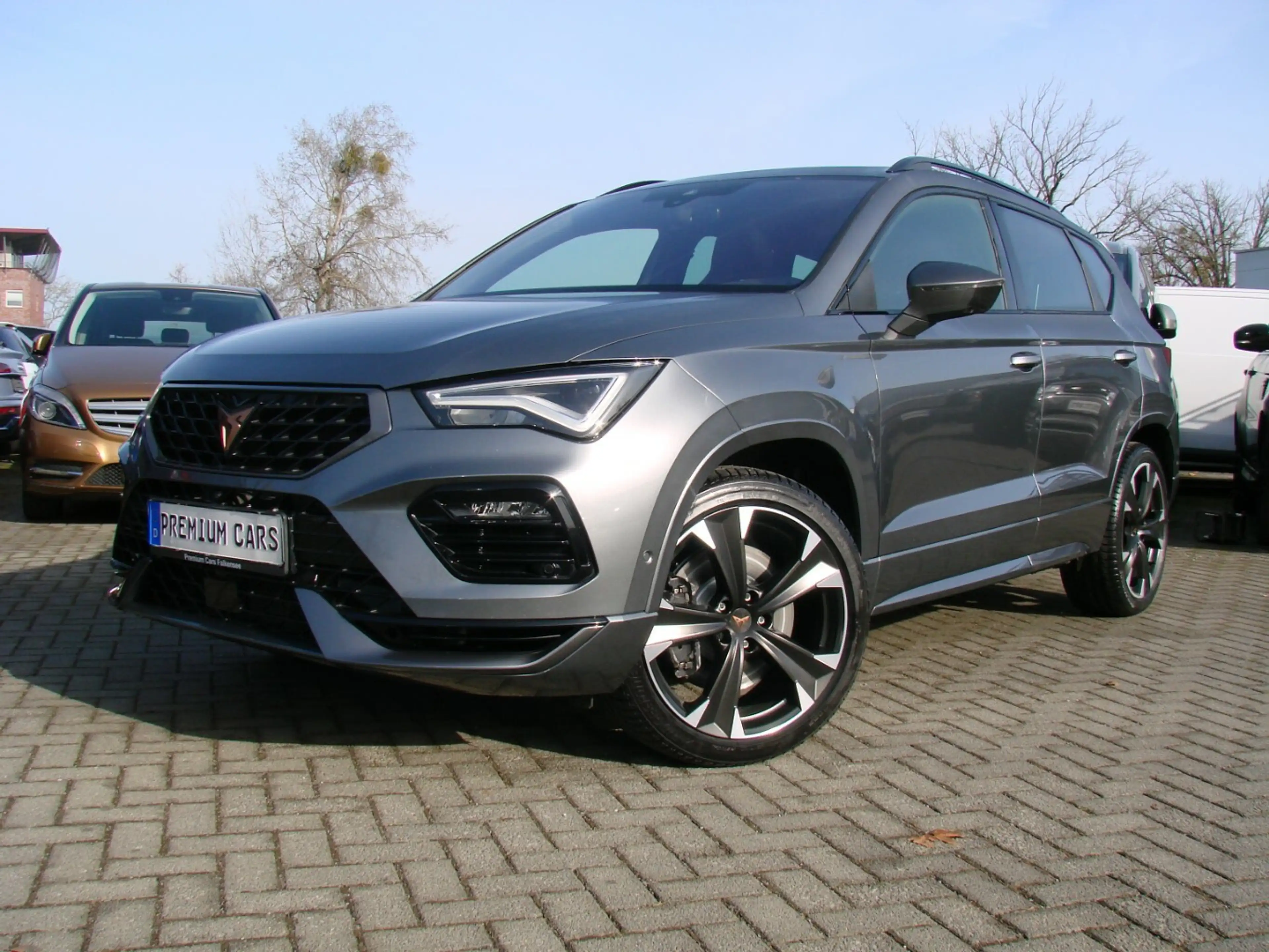 CUPRA Ateca 2,0TSi VZ 4Drive ACC Pano AHK LED — photo 2