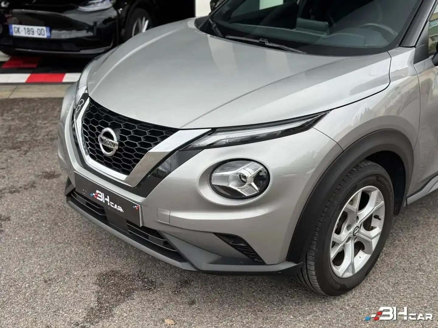 Nissan Juke 1.0 DIGT 114cv ACENTA DCT BVA / CAMERA DE RECUL / LINE ASSIST Gris - 2