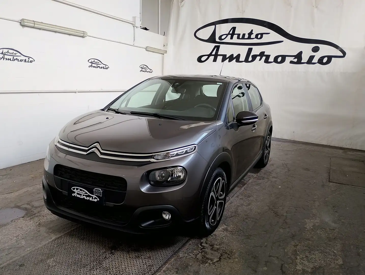 Citroen C3 BlueHDi 100 S&S Shine TUA DA 129,00 AL MESE Grigio - 1