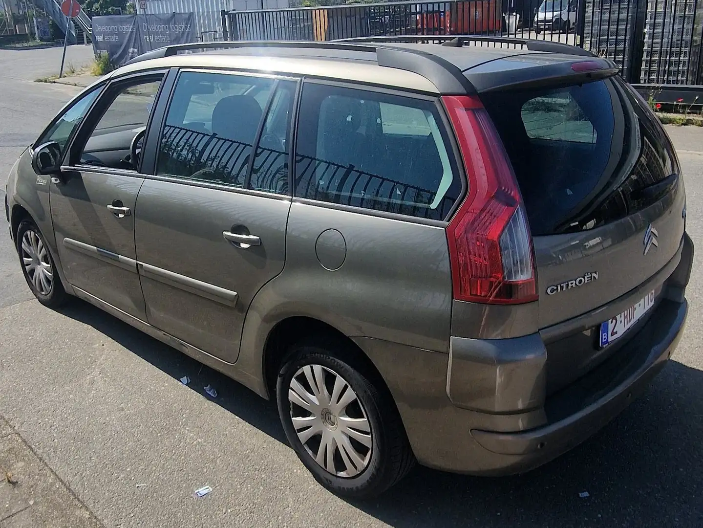 Citroen C4 Picasso C4 Picasso 1.6 HDi Dynamic FAP BMP/EGMV Bruin - 2