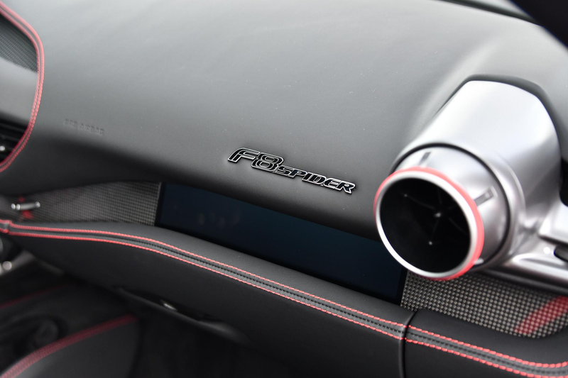 Ferrari F8 Spider 3.9 V8 HELE Rosso Scuderia |Lift|Passengerdisplay| — photo 25