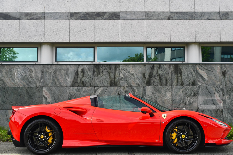 Ferrari F8 Spider 3.9 V8 HELE Rosso Scuderia |Lift|Passengerdisplay| — photo 6