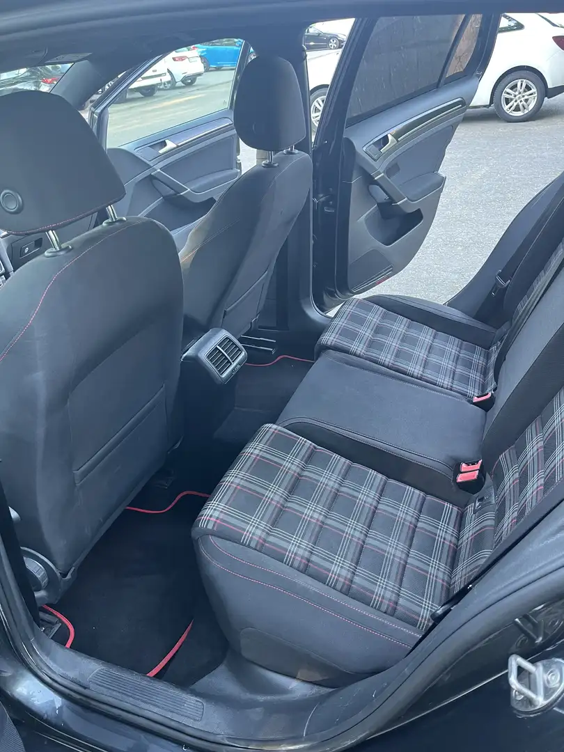 Volkswagen Golf GTI Grey - 2