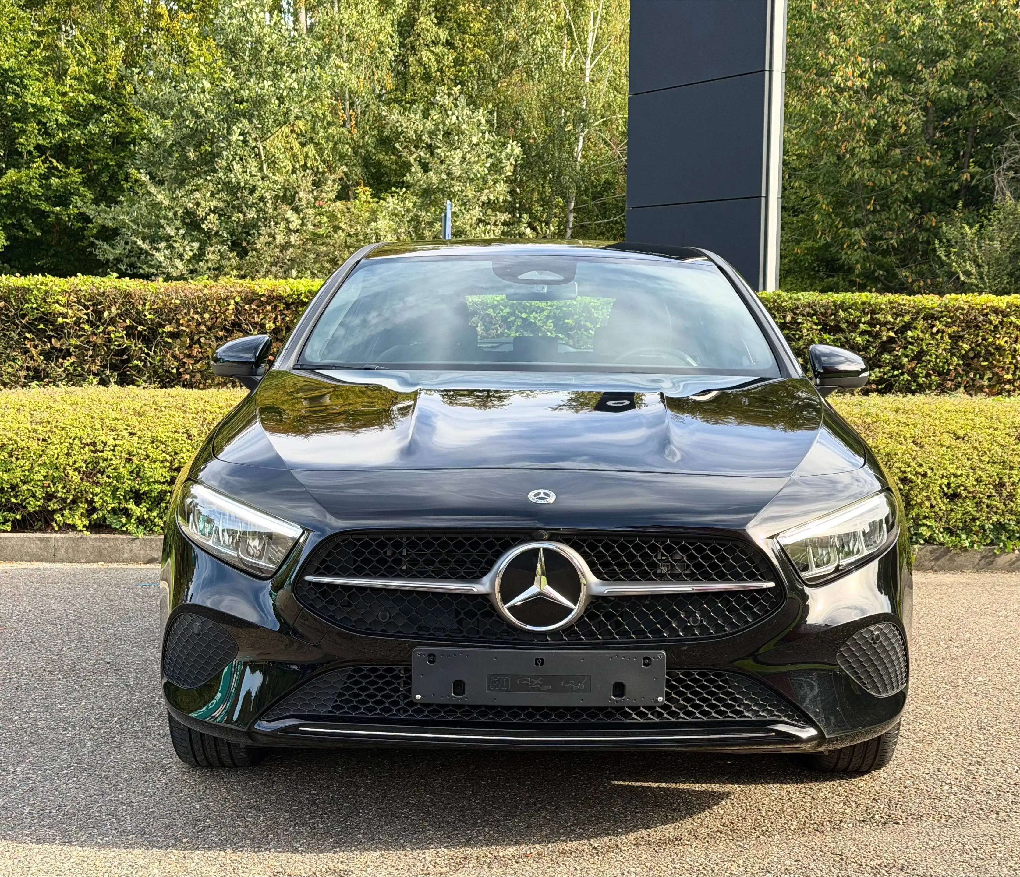 Mercedes-Benz A 250 e PHEV Luxury Line - 1st owner - MB Certified — photo 8