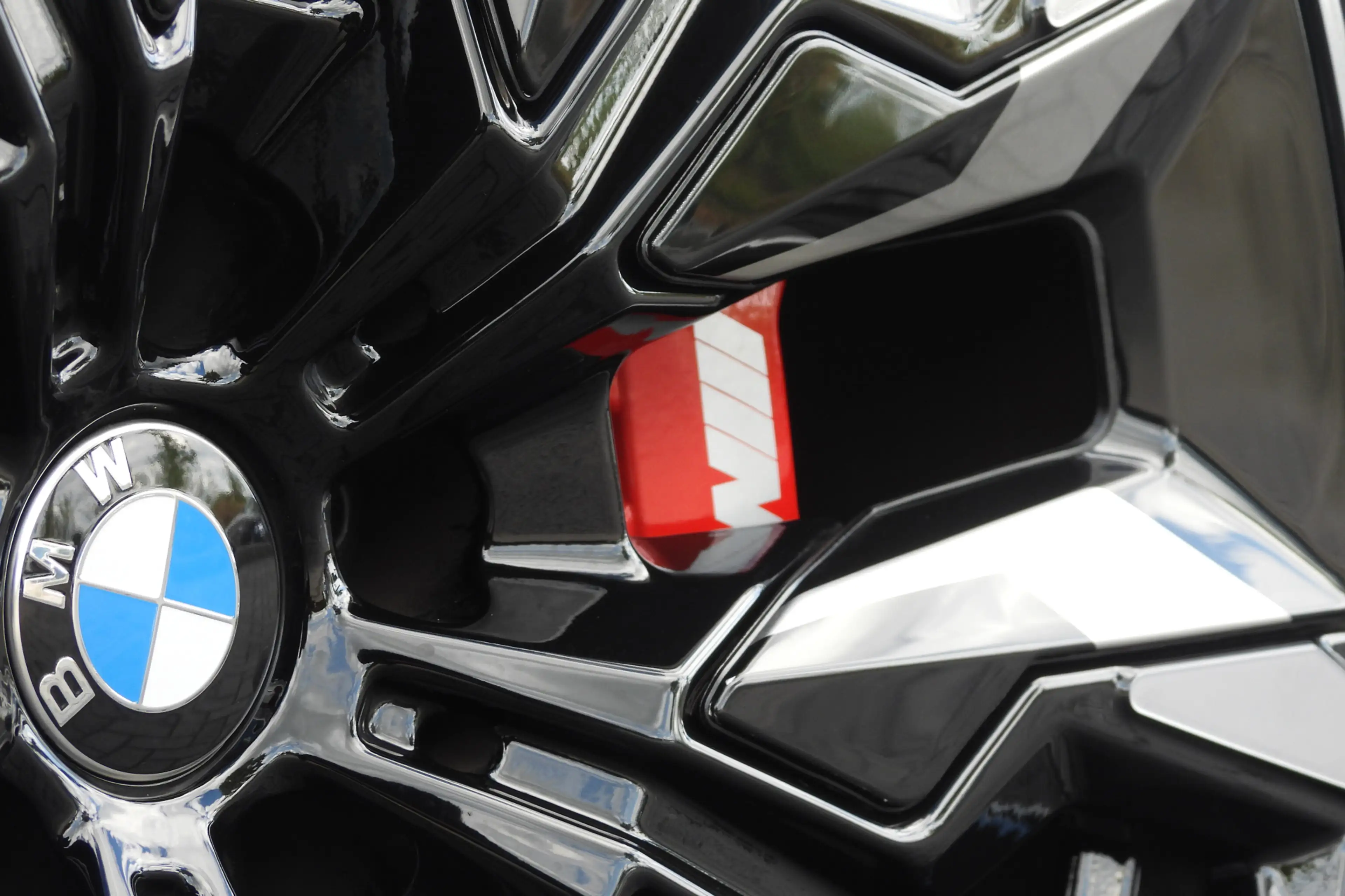BMW 550 5 Serie Touring 550e xDrive M Sport Automaat / Pan — photo 4