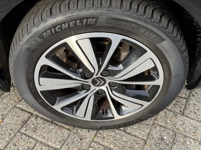Citroen Grand C4 Spacetourer view 11