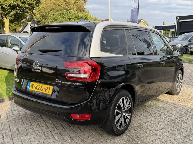 Citroen Grand C4 Spacetourer view 14