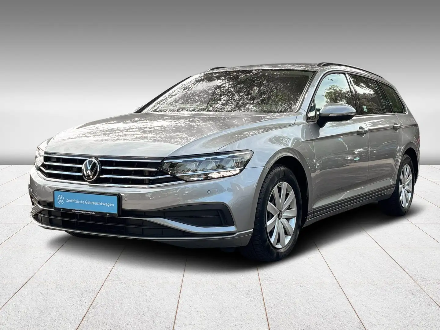 Volkswagen Passat Variant 1.5 TSI DSG Navi Sitzhzg Kamera Silber - 2