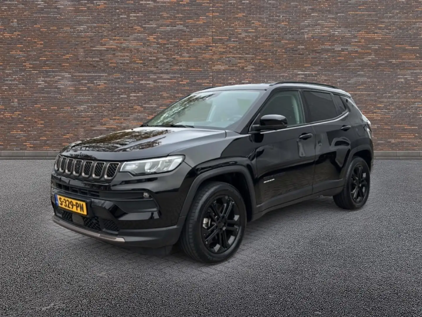 Jeep Compass 4xe 240 Plug-in Hybrid LEDER NAVI LMV 18" 2023! Schwarz - 2