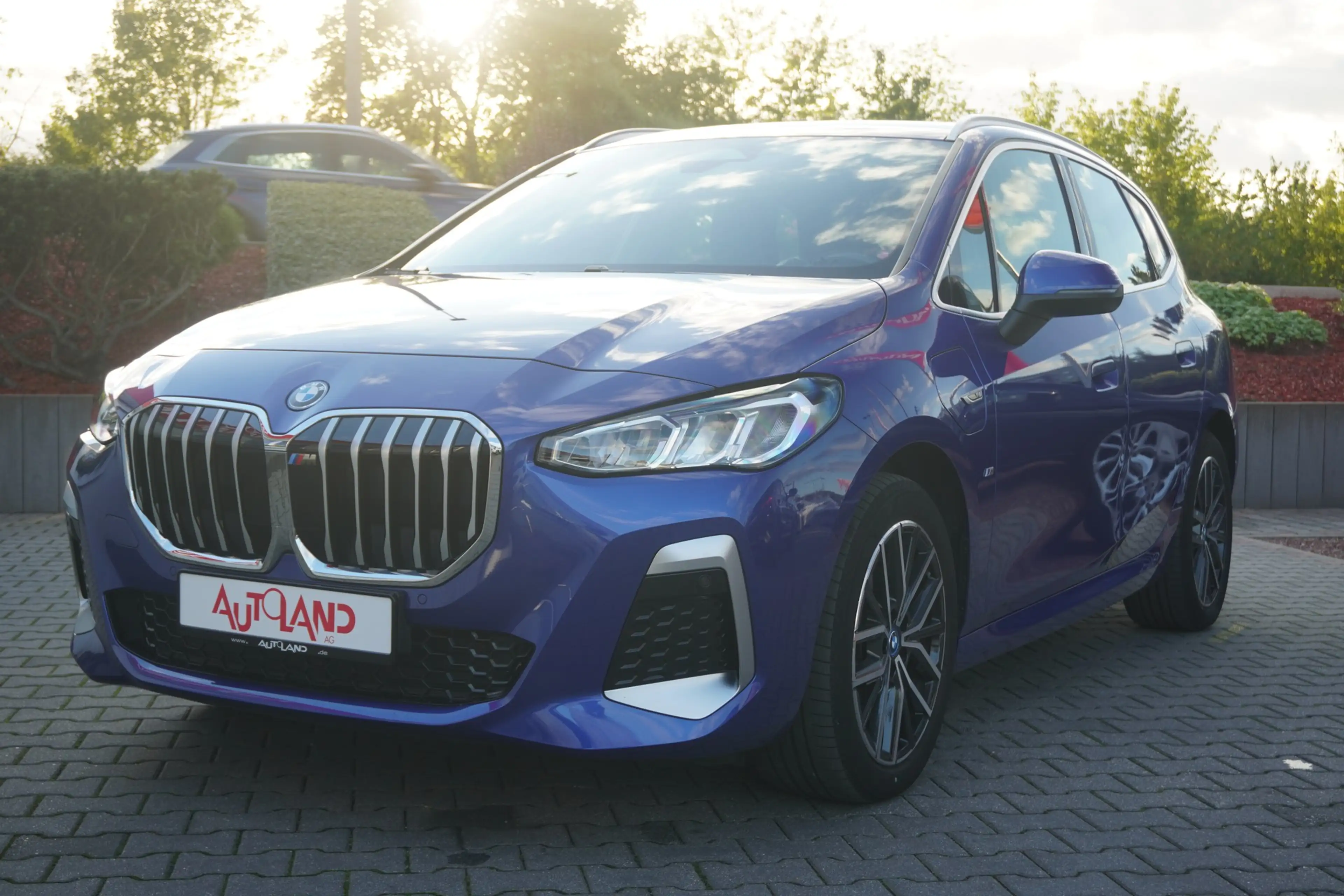 BMW 230 230e xDrive M Sport LED HarmanKardon AHK Kamera — photo 2