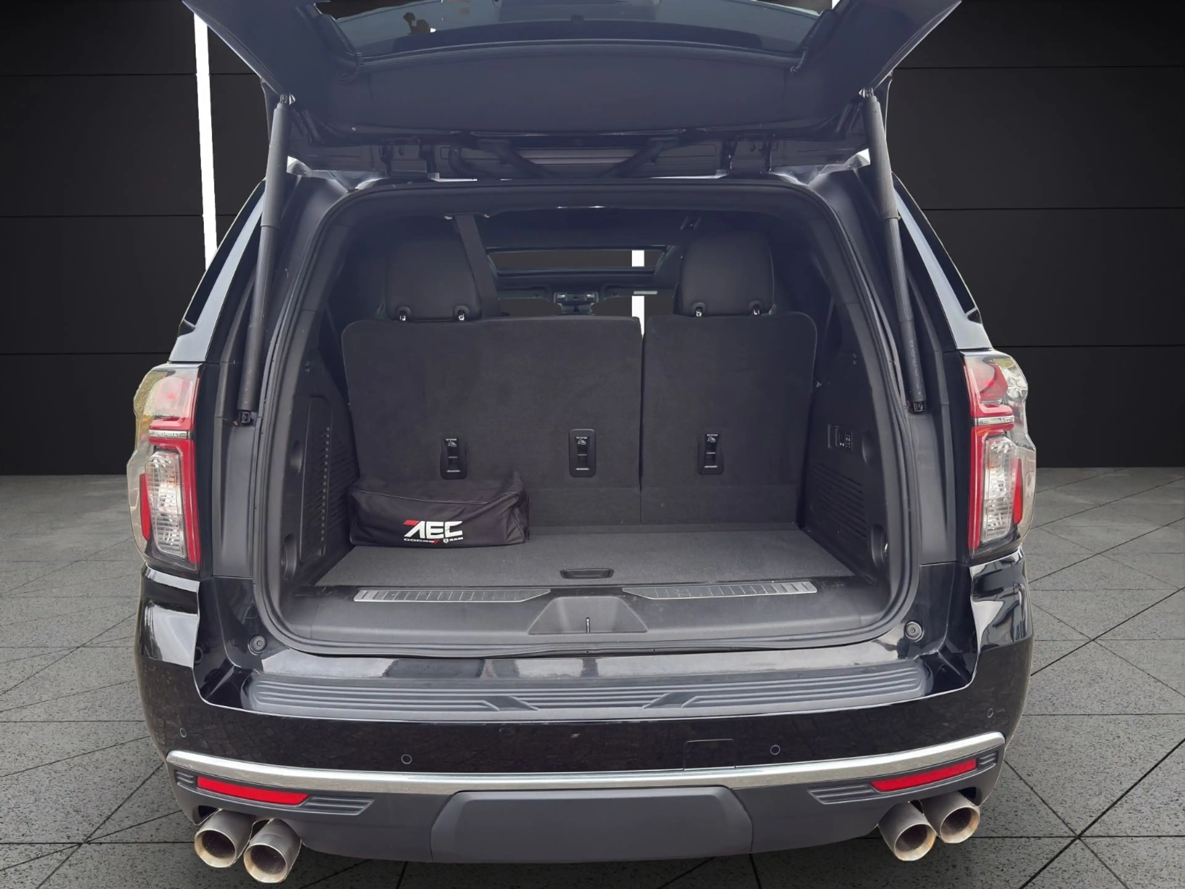 Chevrolet Tahoe 6.2l High Country*Vollausstattung* — photo 9