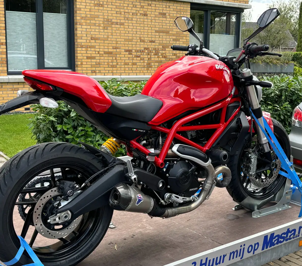 Ducati Monster 797 Rood - 1