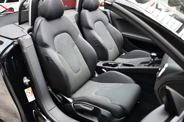 Audi TT view 11