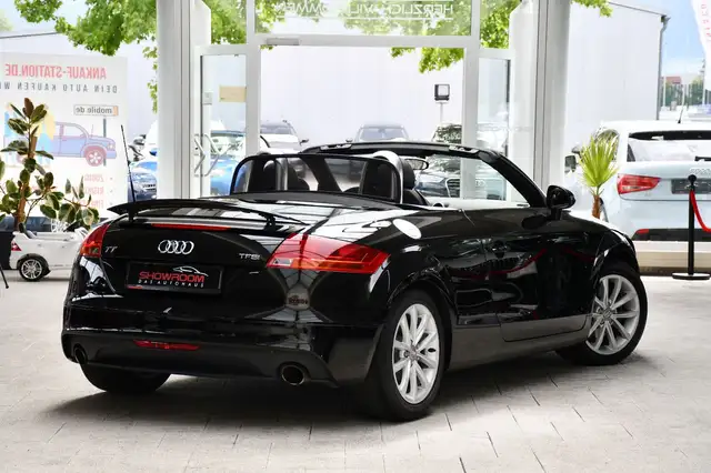 Audi TT view 2