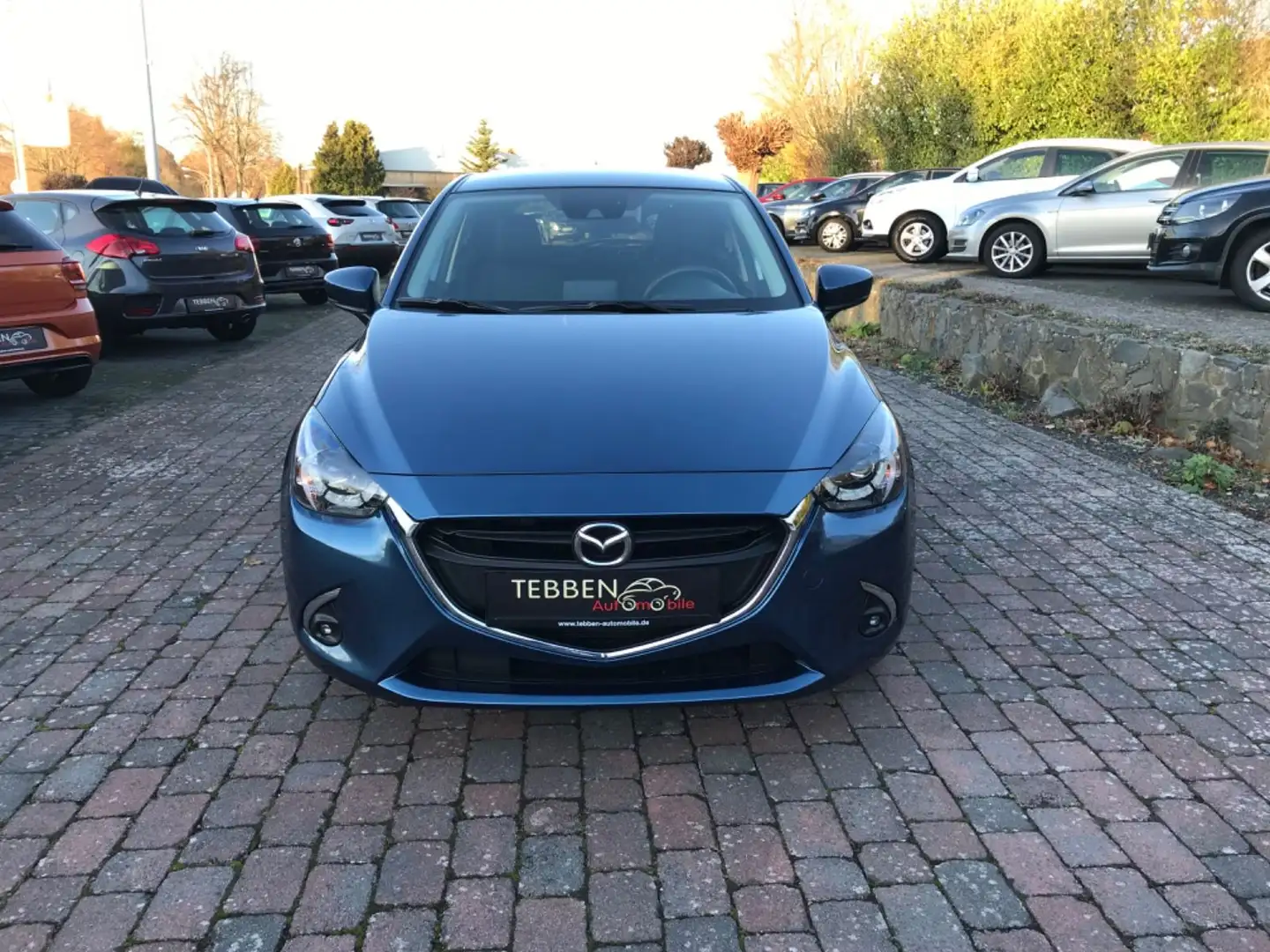 Mazda 2 Lim. Kizoku*Kamera*Sitzhz*Tempomat* Azul - 2