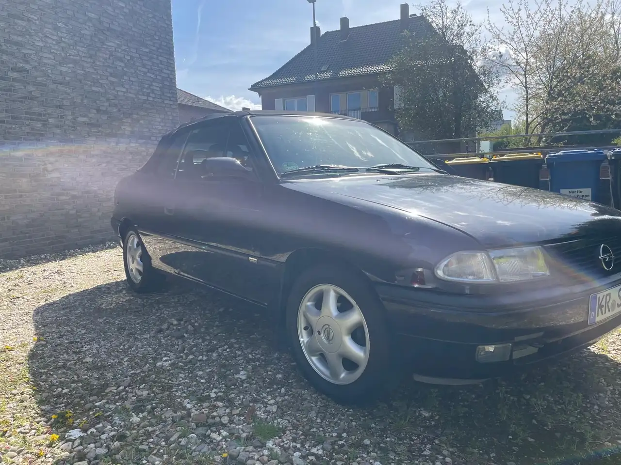 Opel Astra F Cabrio 1.6i Bertone Edition, foto 2