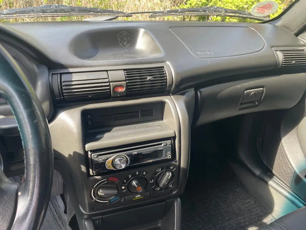 Opel Astra F Cabrio 1.6i Bertone Edition, foto 12