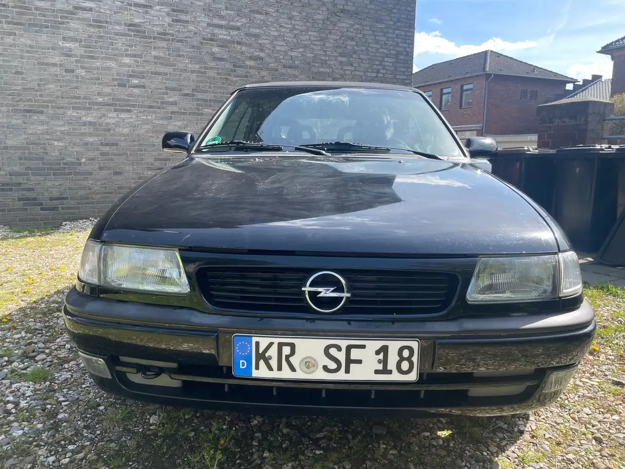 Opel Astra F Cabrio 1.6i Bertone Edition, foto 1