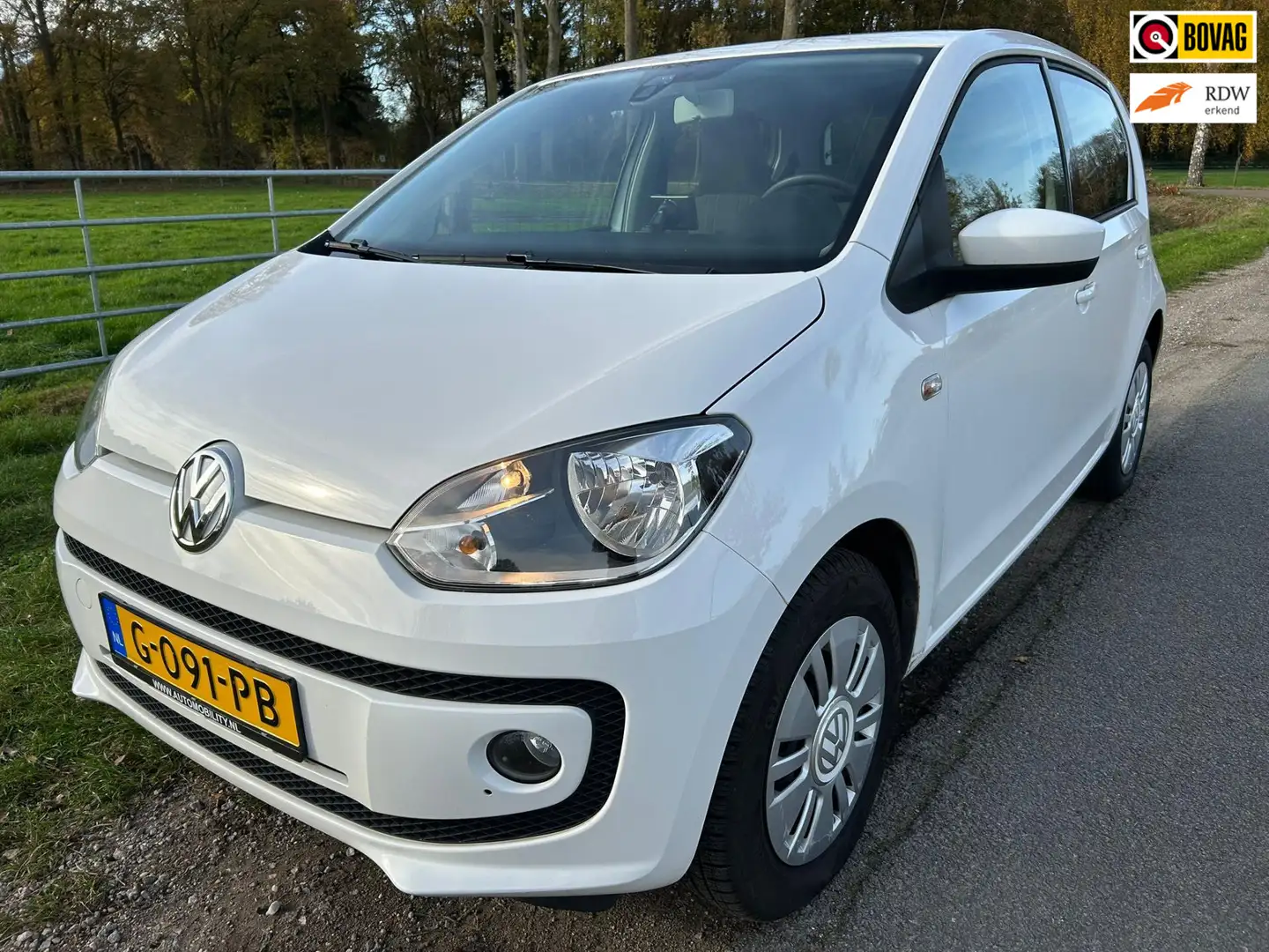 Volkswagen up! 1.0 high up! dealer onderhouden en 1ste eigenaar Blanco - 1
