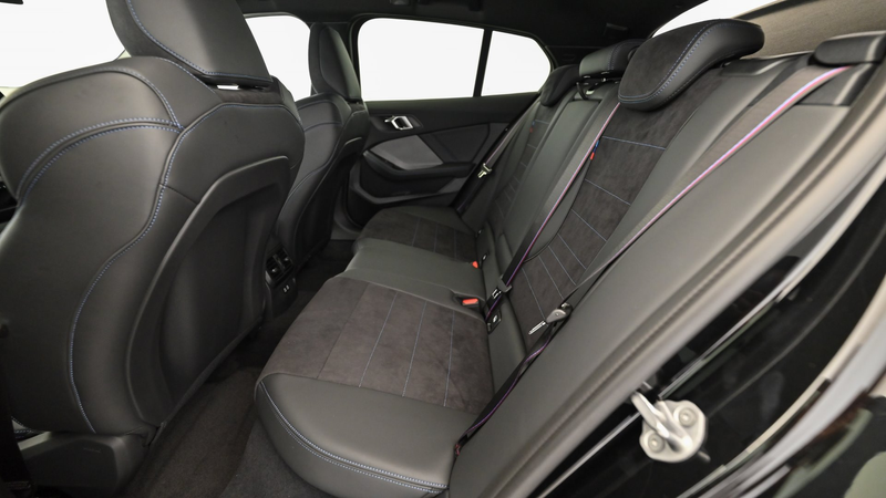 BMW 120 d M-Sportpaket Pro — photo 12