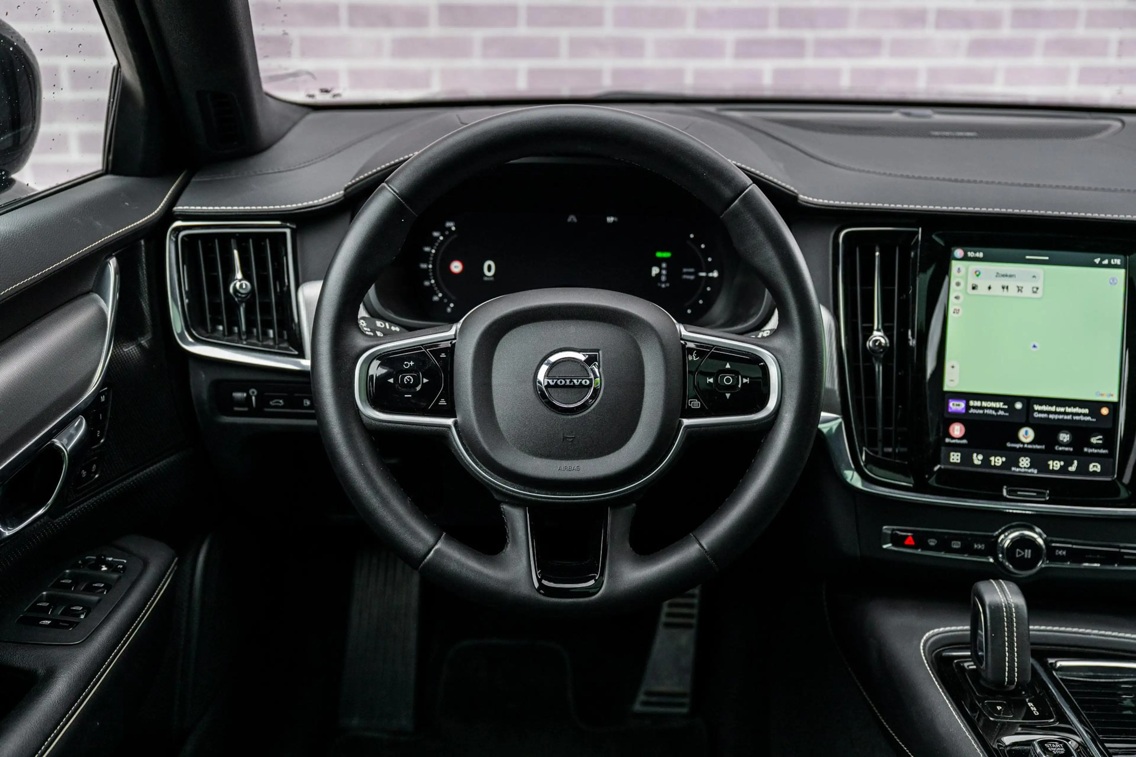 Volvo V90 2.0 T8 Recharge AWD R-Design | Plug-in Hybrid (PHE — photo 3
