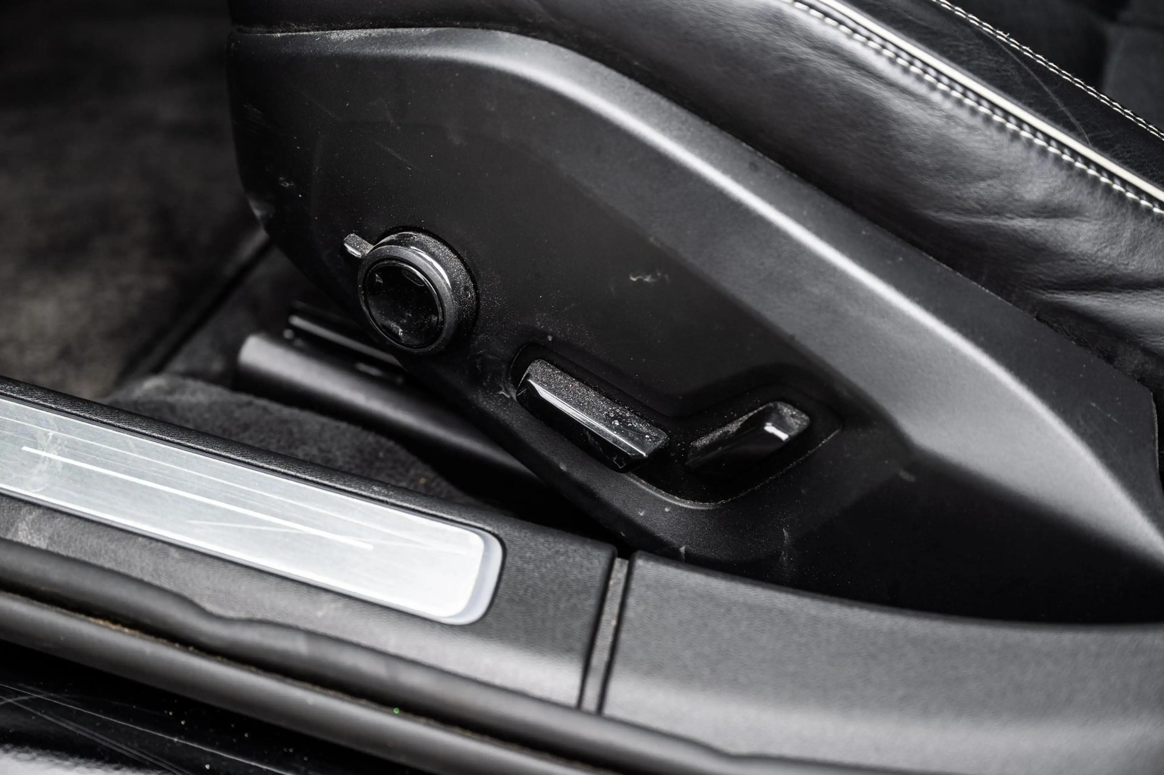 Volvo V90 2.0 T8 Recharge AWD R-Design | Plug-in Hybrid (PHE — photo 8