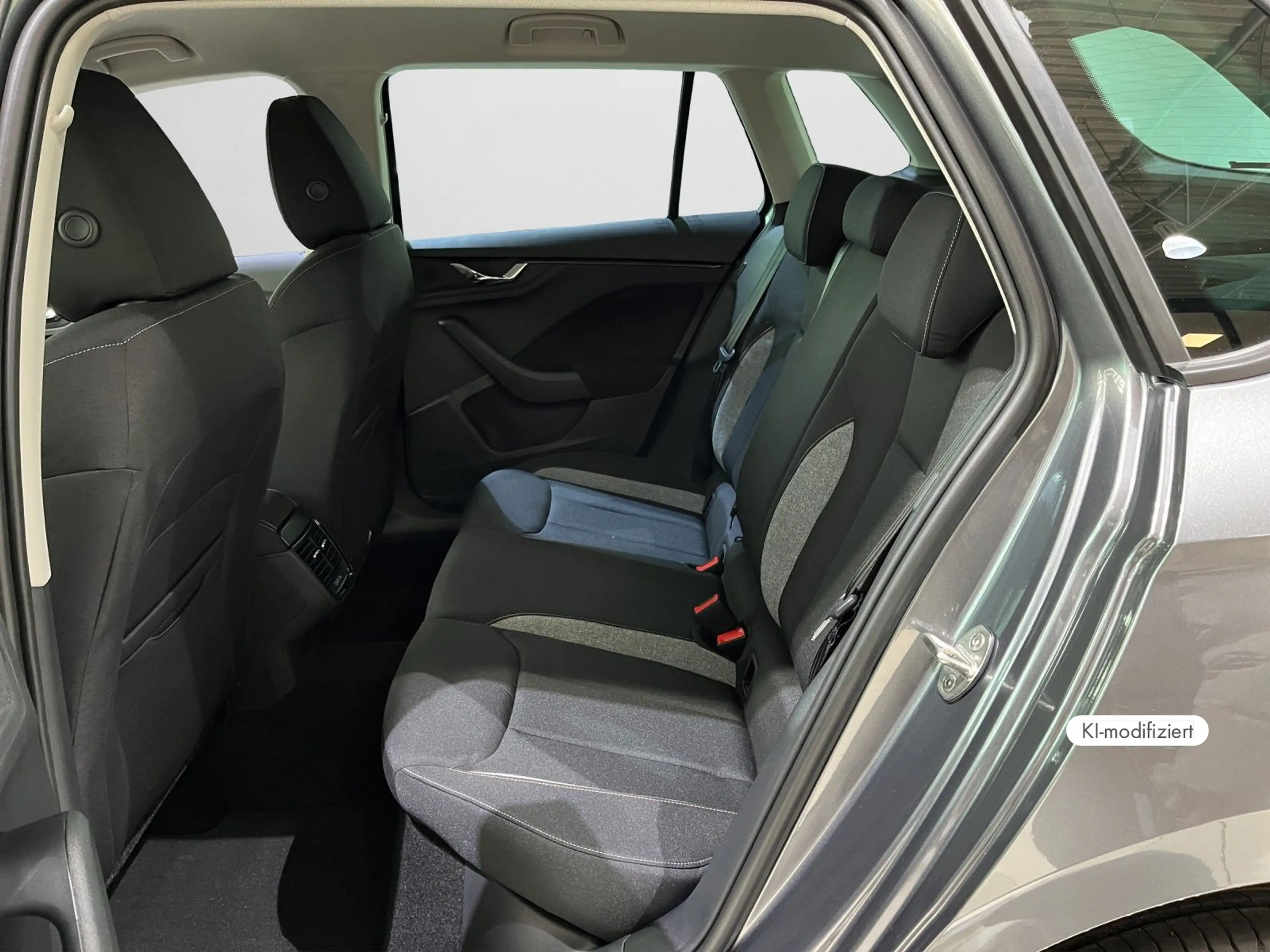 Skoda Kamiq Balance 1,5 TSI 110 kW 7-Gang-DSG — photo 14