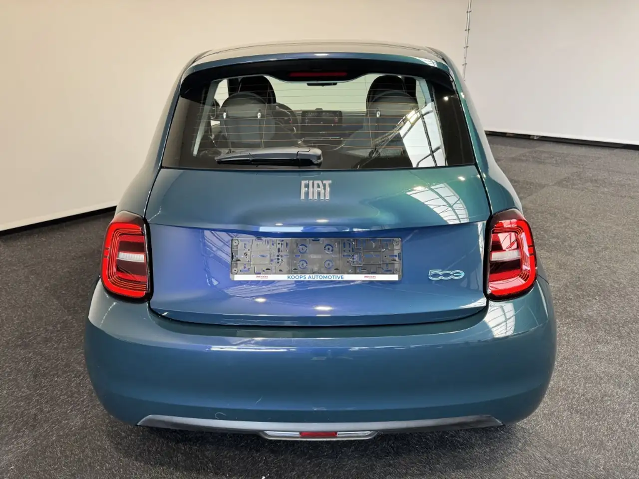 Fiat 500e Icon SOH 94% Car play Ad. Cruise control 11