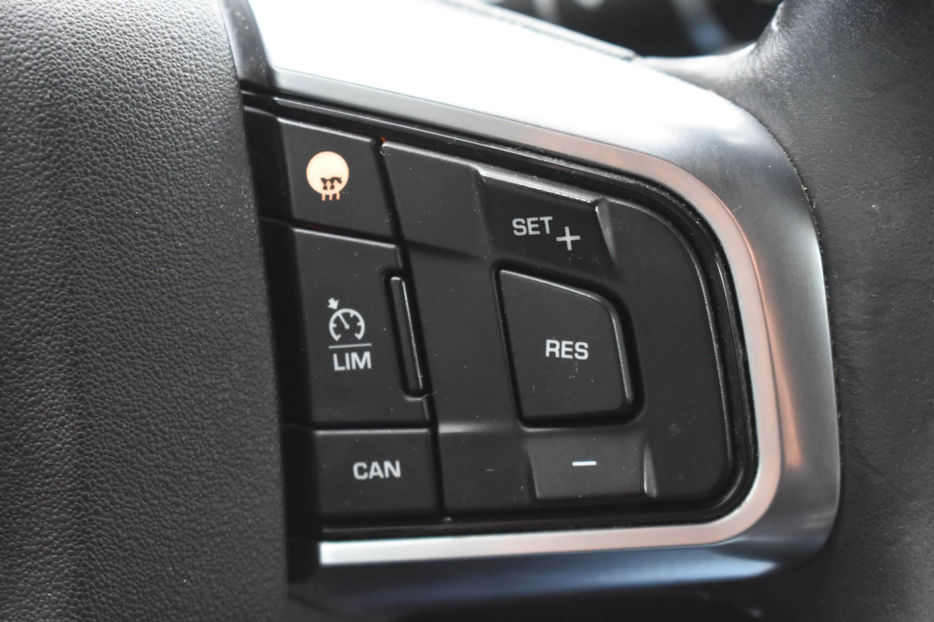 Land Rover Discovery Sport 2.2 TD4 4WD HSE '15 Leder Clima Cruise — photo 16