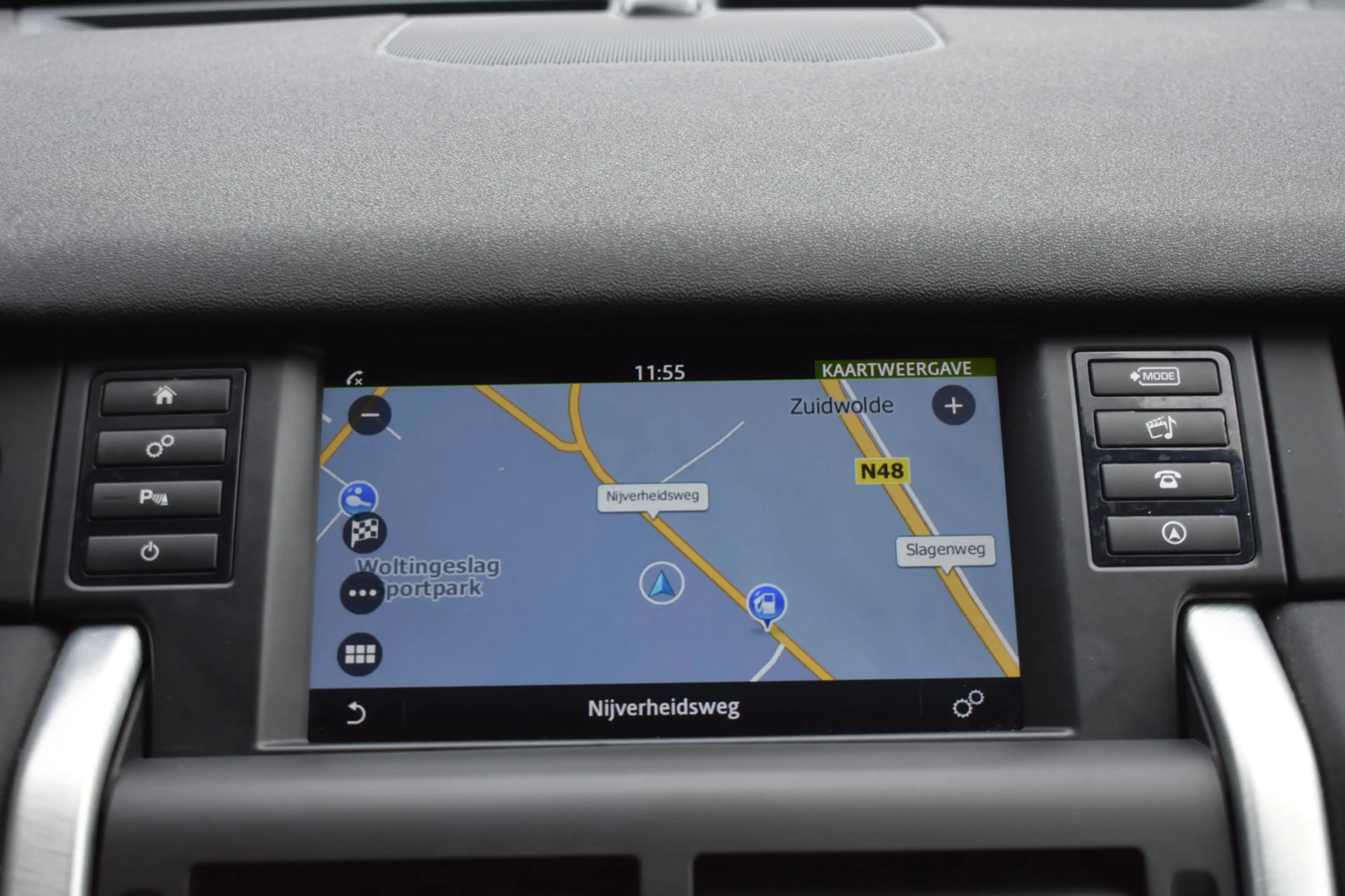 Land Rover Discovery Sport 2.2 TD4 4WD HSE '15 Leder Clima Cruise — photo 13