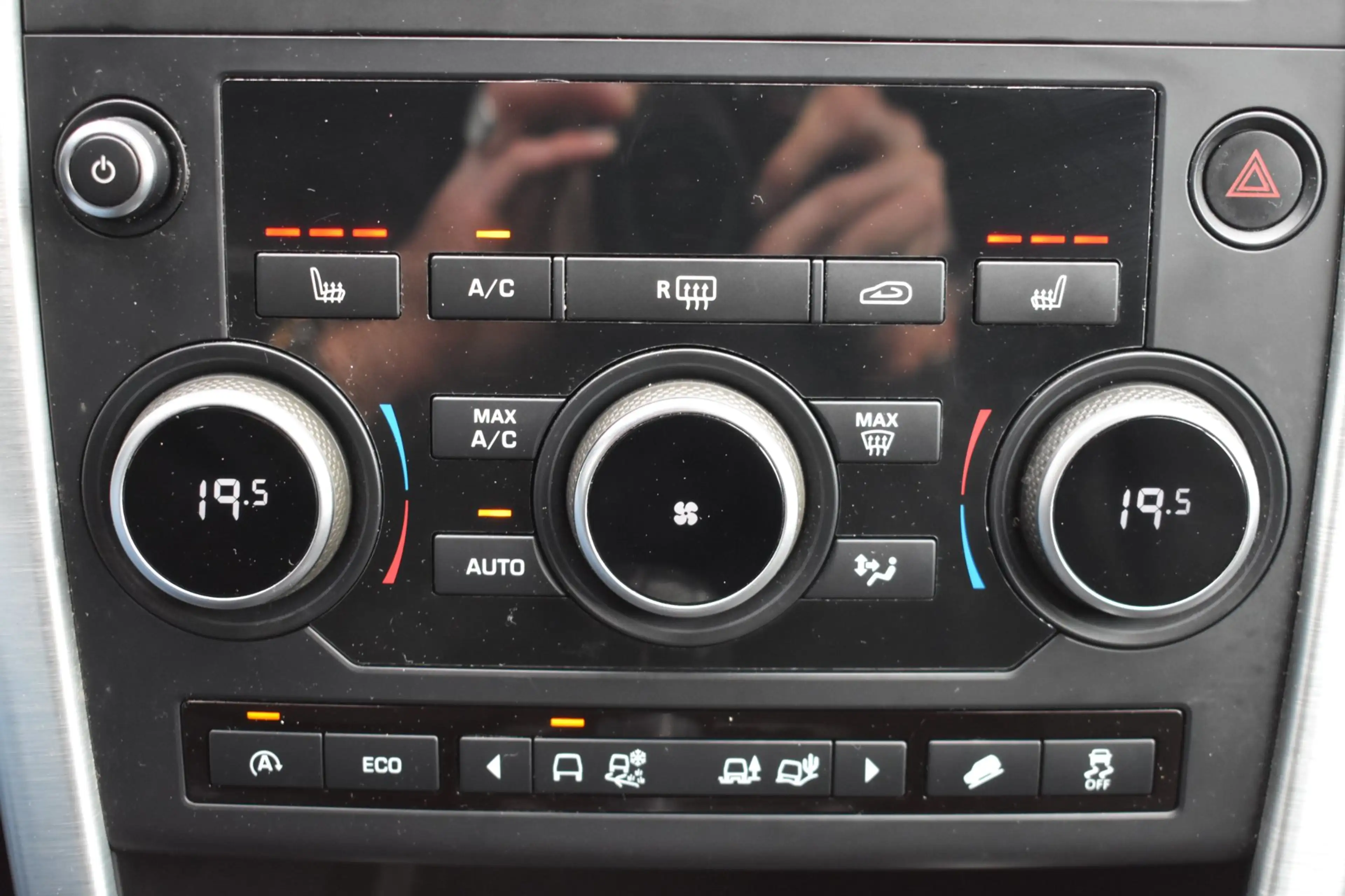 Land Rover Discovery Sport 2.2 TD4 4WD HSE '15 Leder Clima Cruise — photo 14