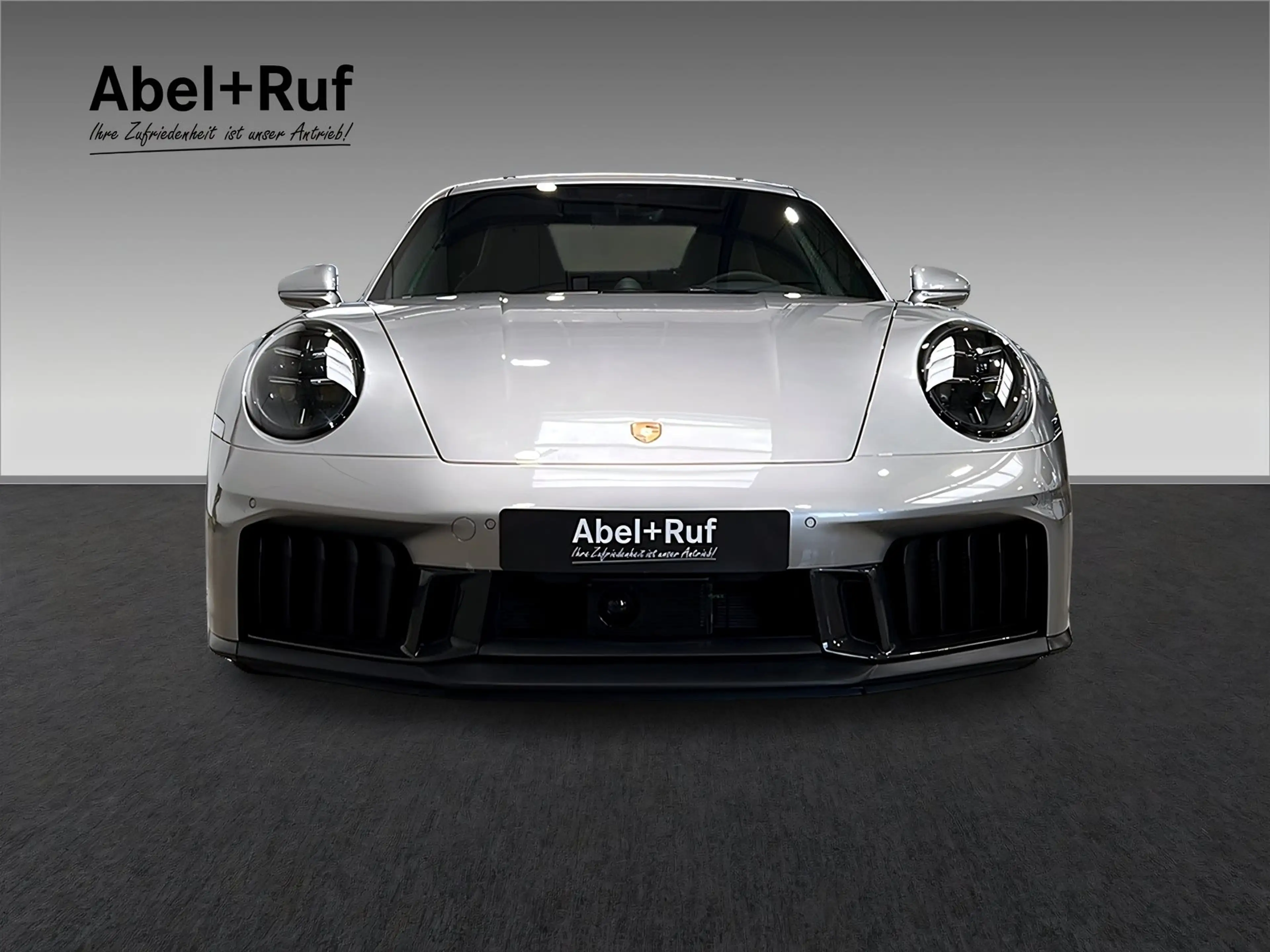 Porsche 992 911 Carrera 3.6 GTS T-Hybrid OPF Schiebedach — photo 3