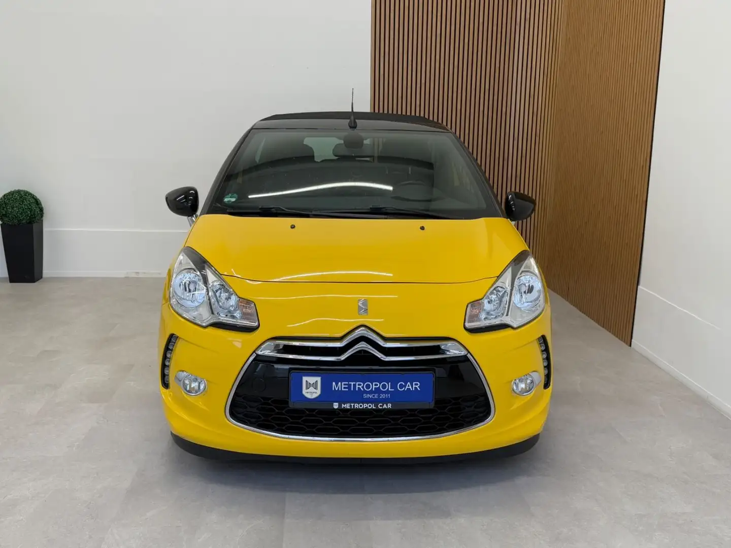 Citroen DS3 Cabrio 1.6 VTi PDC/TEMP/ZV/LMF+GARANTIE Žlutá - 2