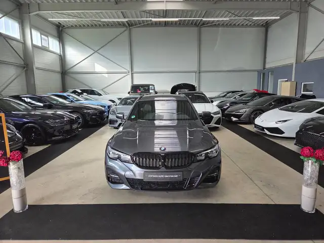 BMW 330 d xDrive Touring M-Sport/Pano/Rückfahr/*299€
