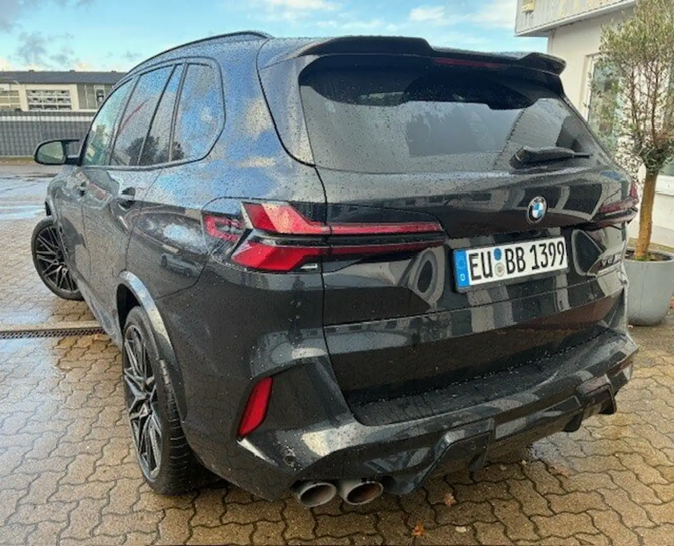 BMW X5 M X5 M Competition M-DRIVER-P*MASSAGE*PANO-SKY*B&W Noir - 2